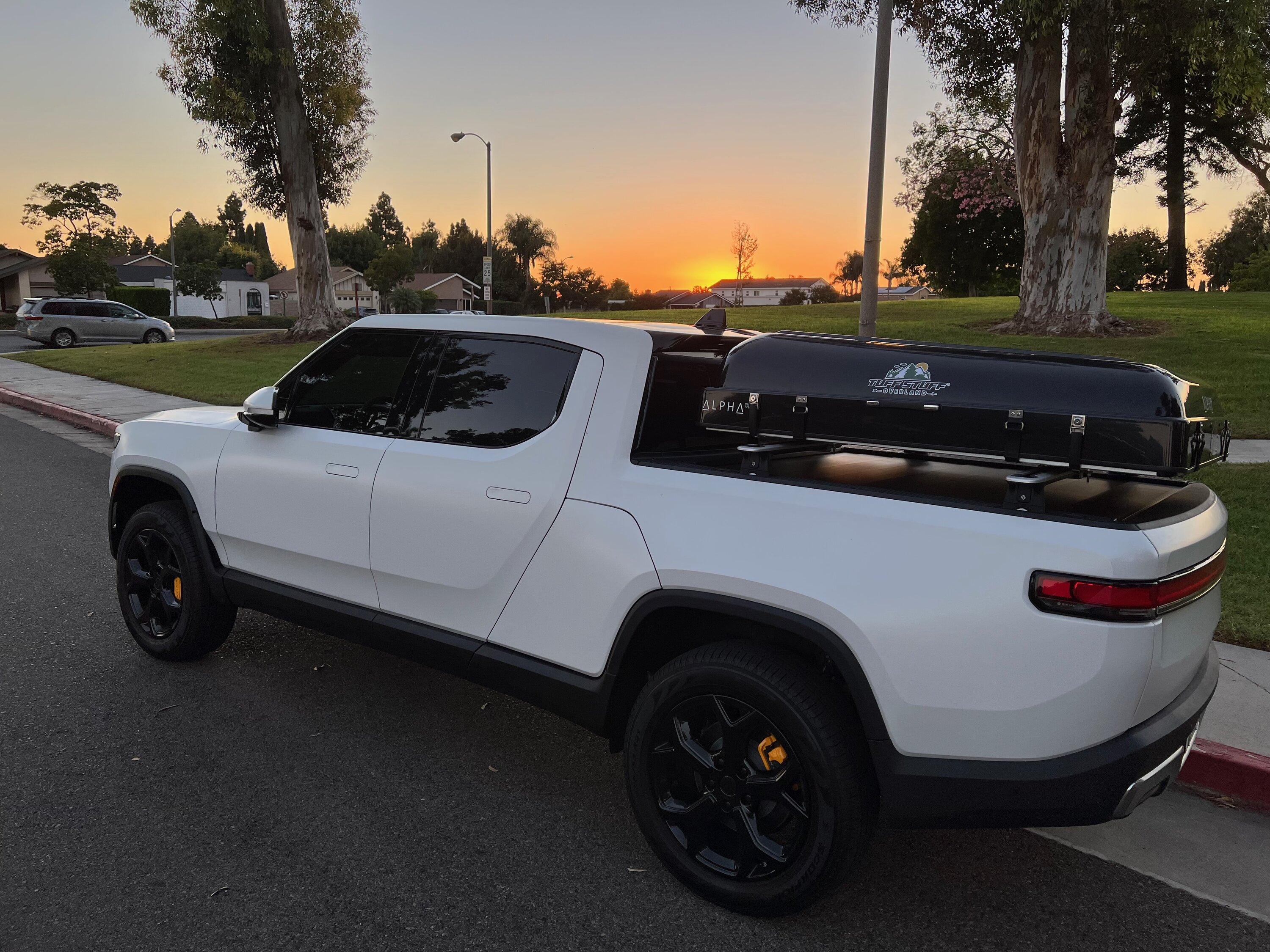 Rivian R1T R1S Sunroof Shade Option IMG_8133