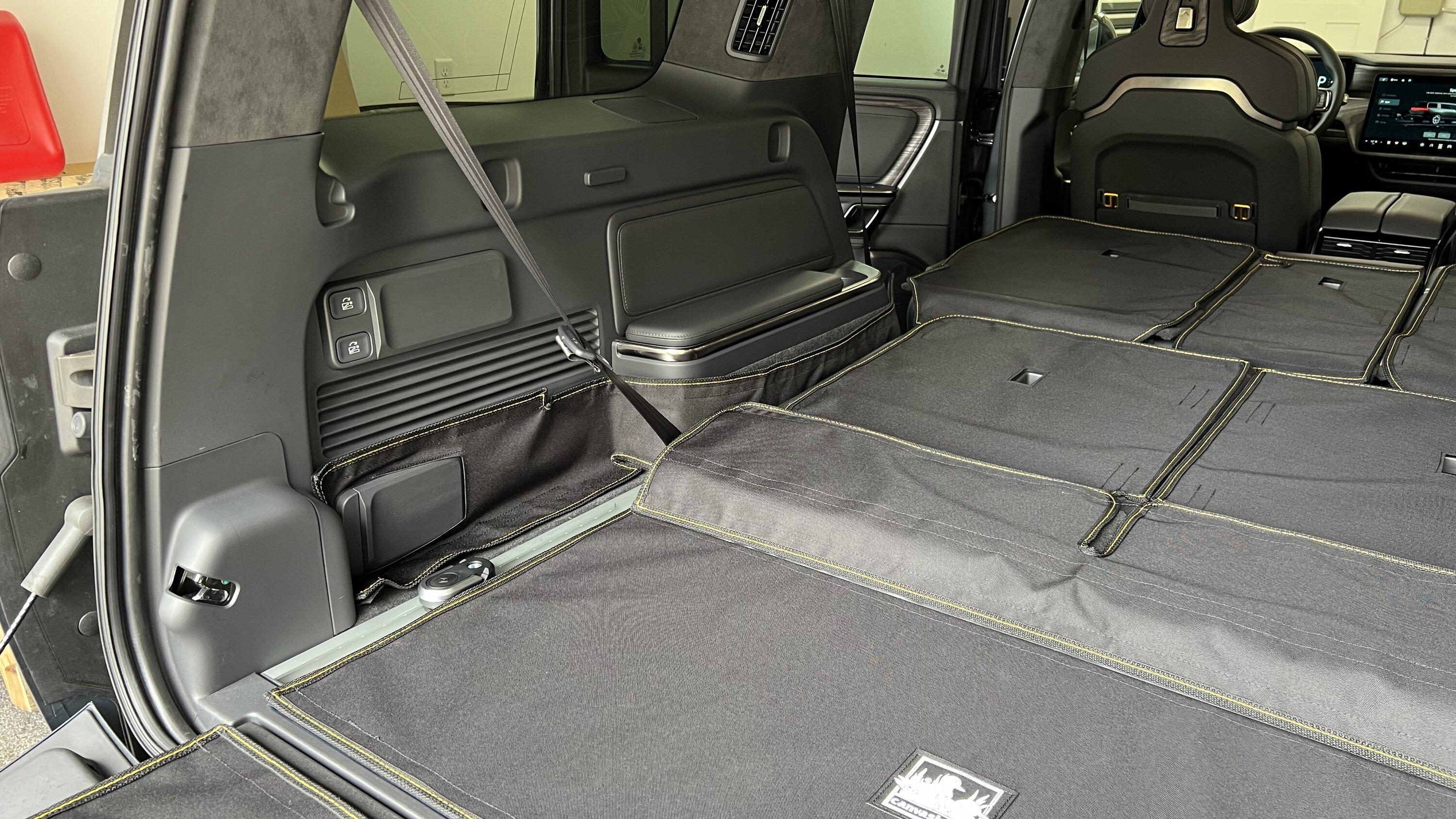 Rivian R1T R1S Attention all R1S Dog Owners 4F3579FE-0DE1-422D-96B7-1C3F1C301E1A