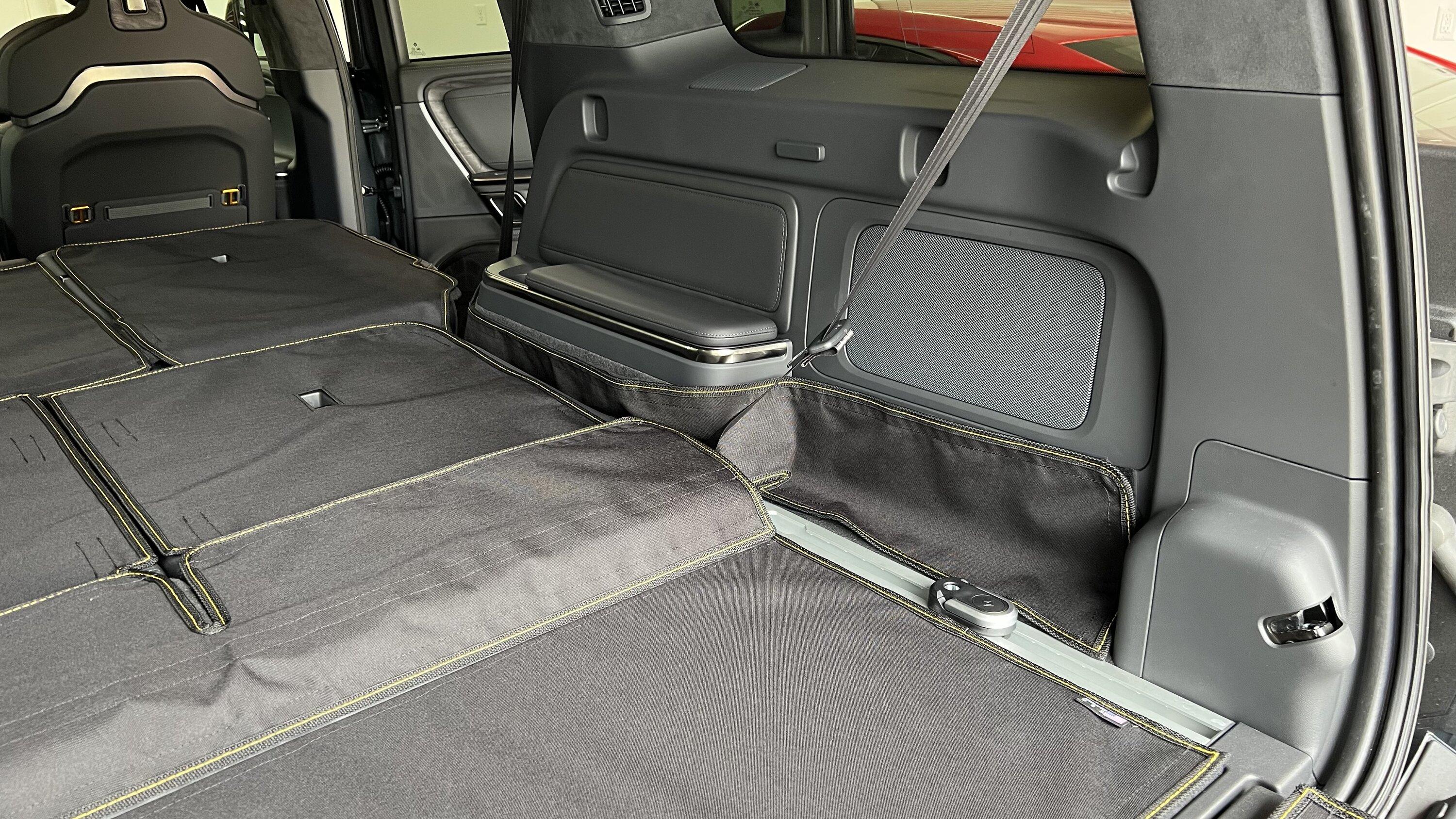 Rivian R1T R1S Attention all R1S Dog Owners B231EB2B-FFF7-4B90-9913-6D93EE6F7E9C
