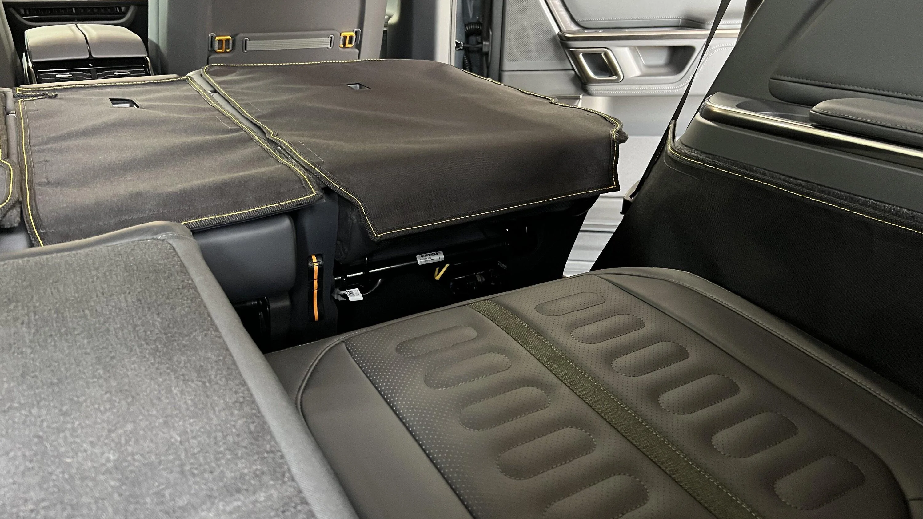 Rivian R1T R1S Attention all R1S Dog Owners 8C92A198-1D77-46A8-9425-084B7C9E8028