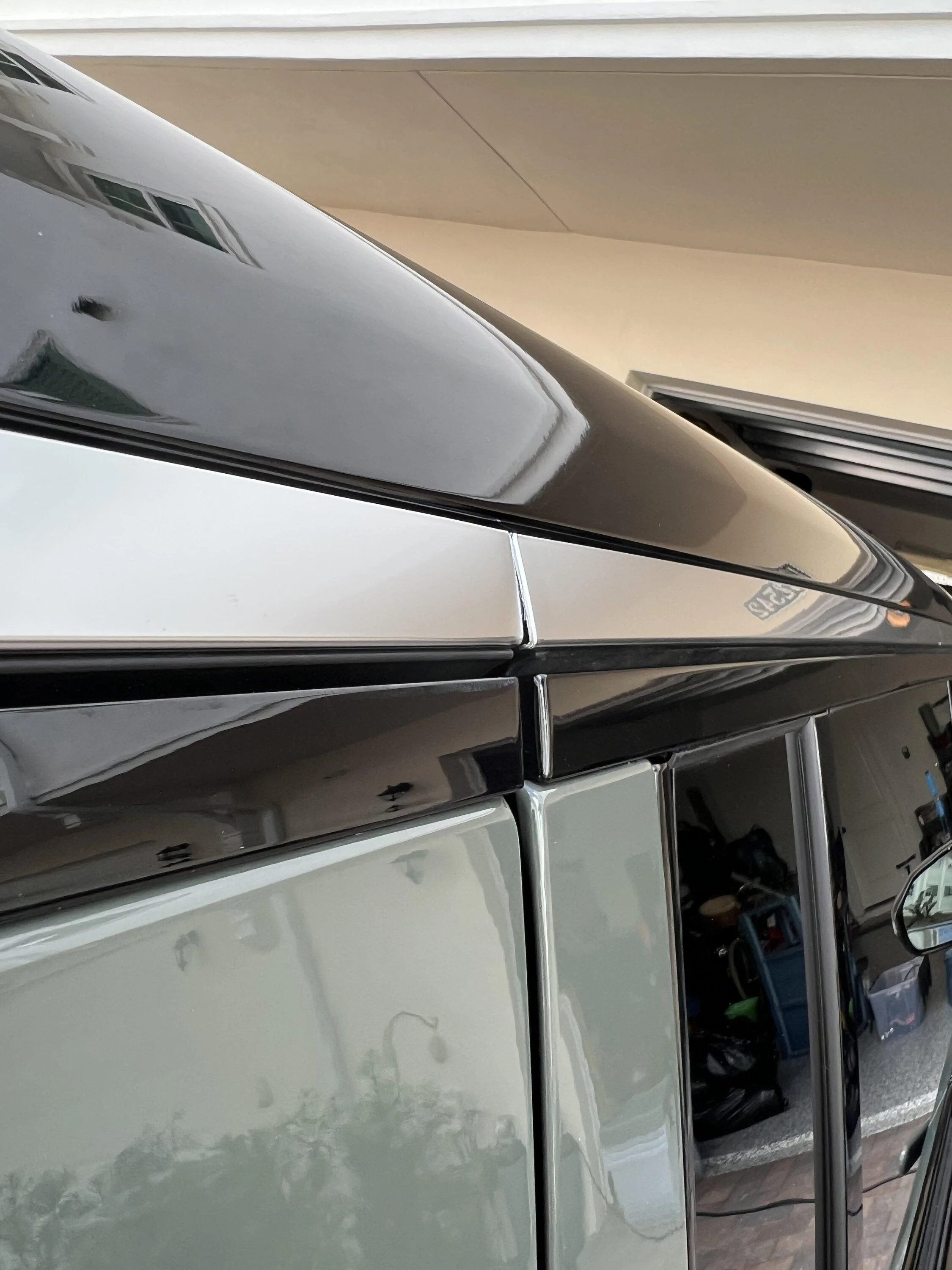 Rivian R1T R1S Launch Green R1S VIN #000569 delivered! 949862A1-F91A-402E-851E-9194BDD04E89