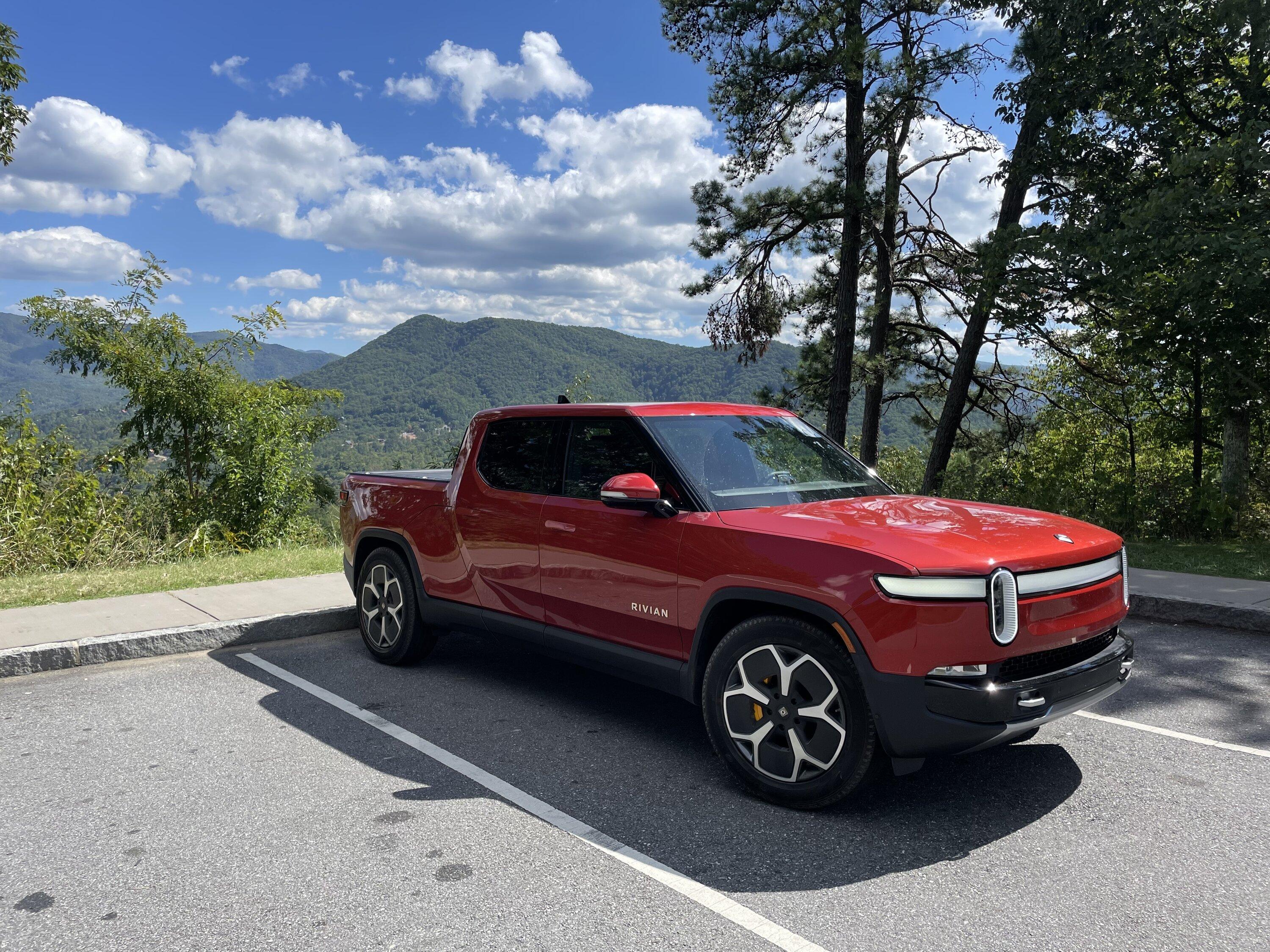 Rivian R1T R1S RED CANYON Rivian Photos tempImageWMqQQd