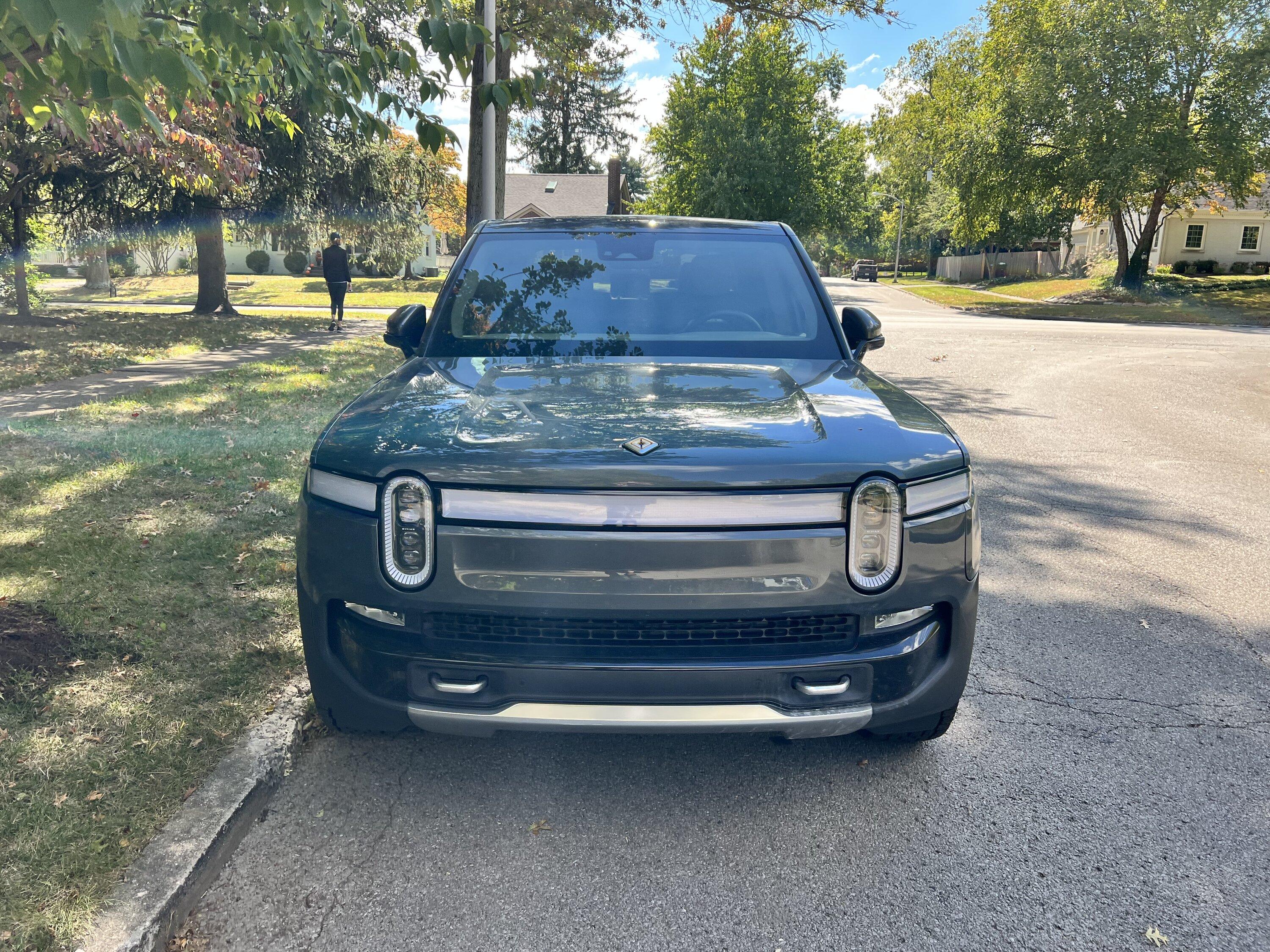 Rivian R1T R1S Lexington KY sighting 68E7E9FD-2B4D-4850-87A3-6C4FED7385CB