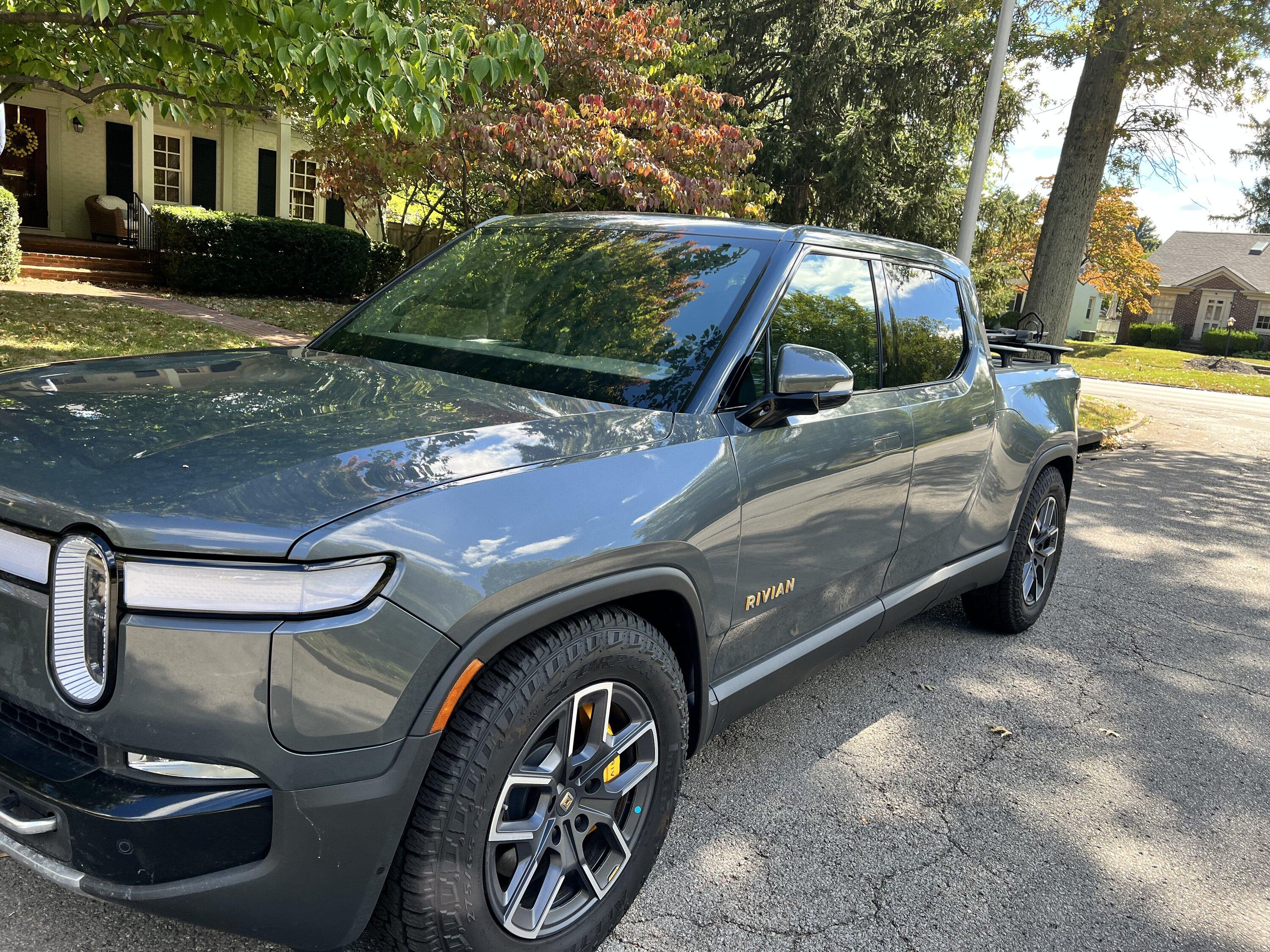 Rivian R1T R1S Lexington KY sighting A454FBFB-755B-4F54-A88E-86FA47DFE265