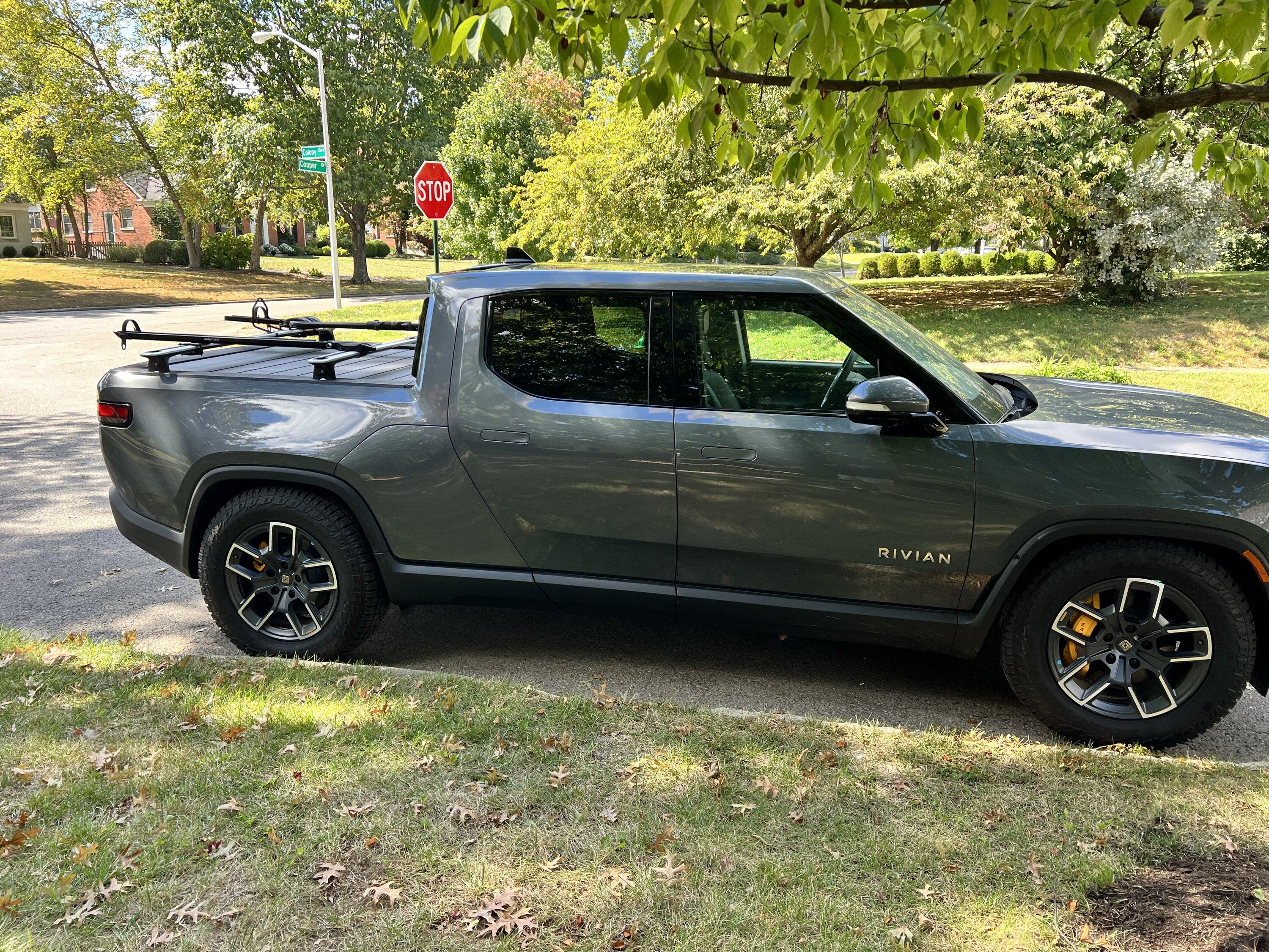 Rivian R1T R1S Lexington KY sighting 535BAEDC-990C-40A0-AF35-0C15E6608853