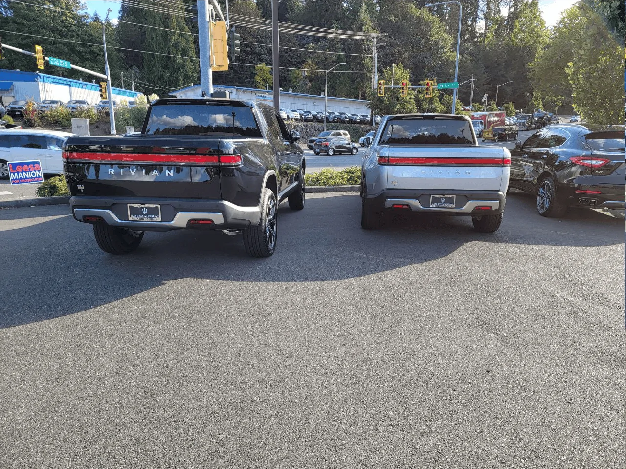 Rivian R1T R1S Two R1T for sale in Kirkland, WA - at a luxury car dealer 1664493890696