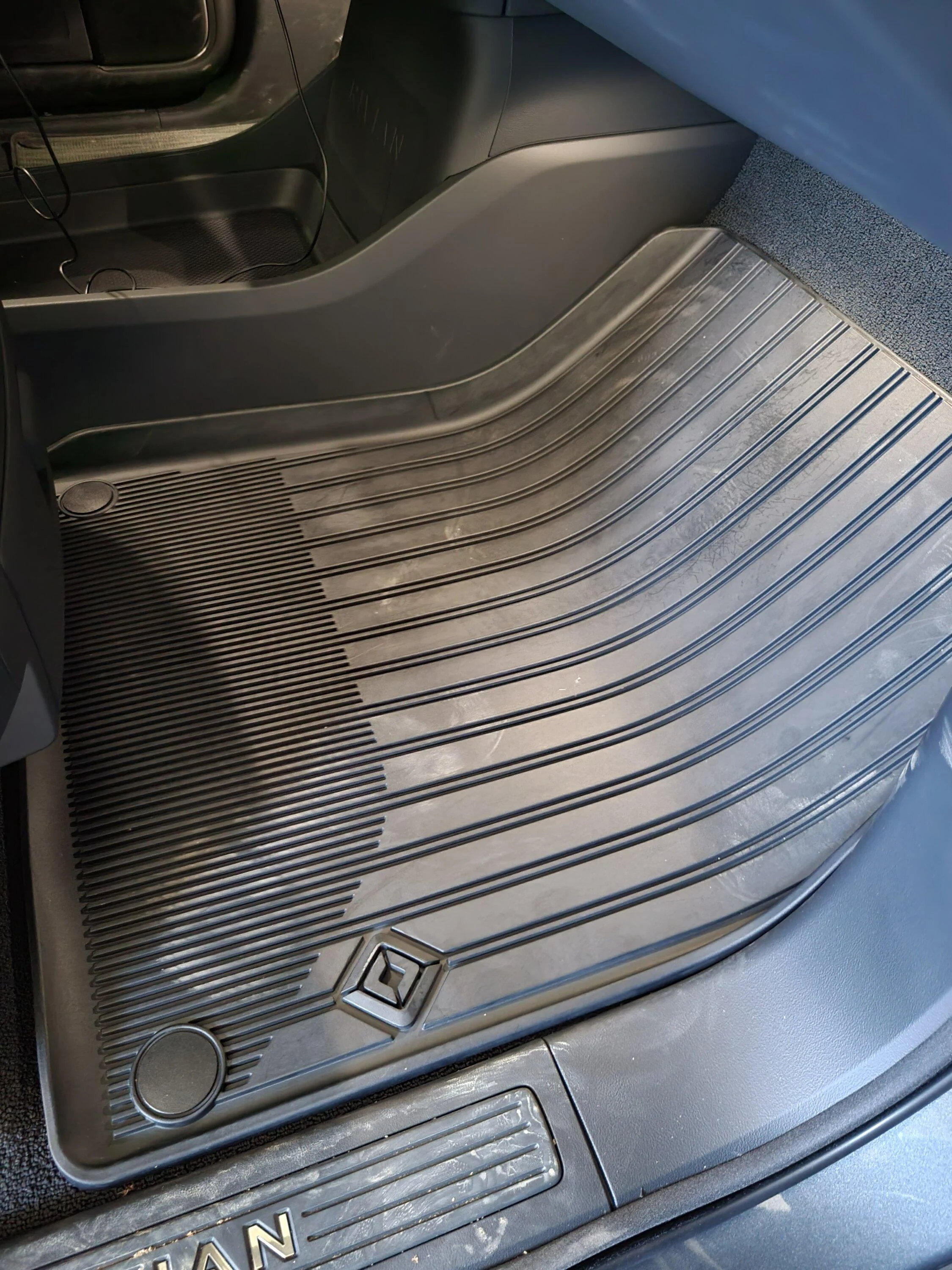 Rivian R1T R1S My floor mats finally shipped 20220930_162209