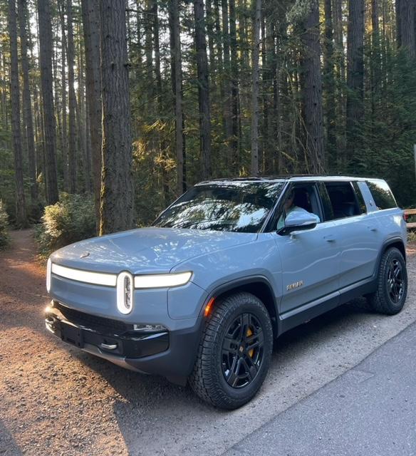Rivian R1T R1S Limestone Launch Edition R1S Delivered: Impressions & Photos image11