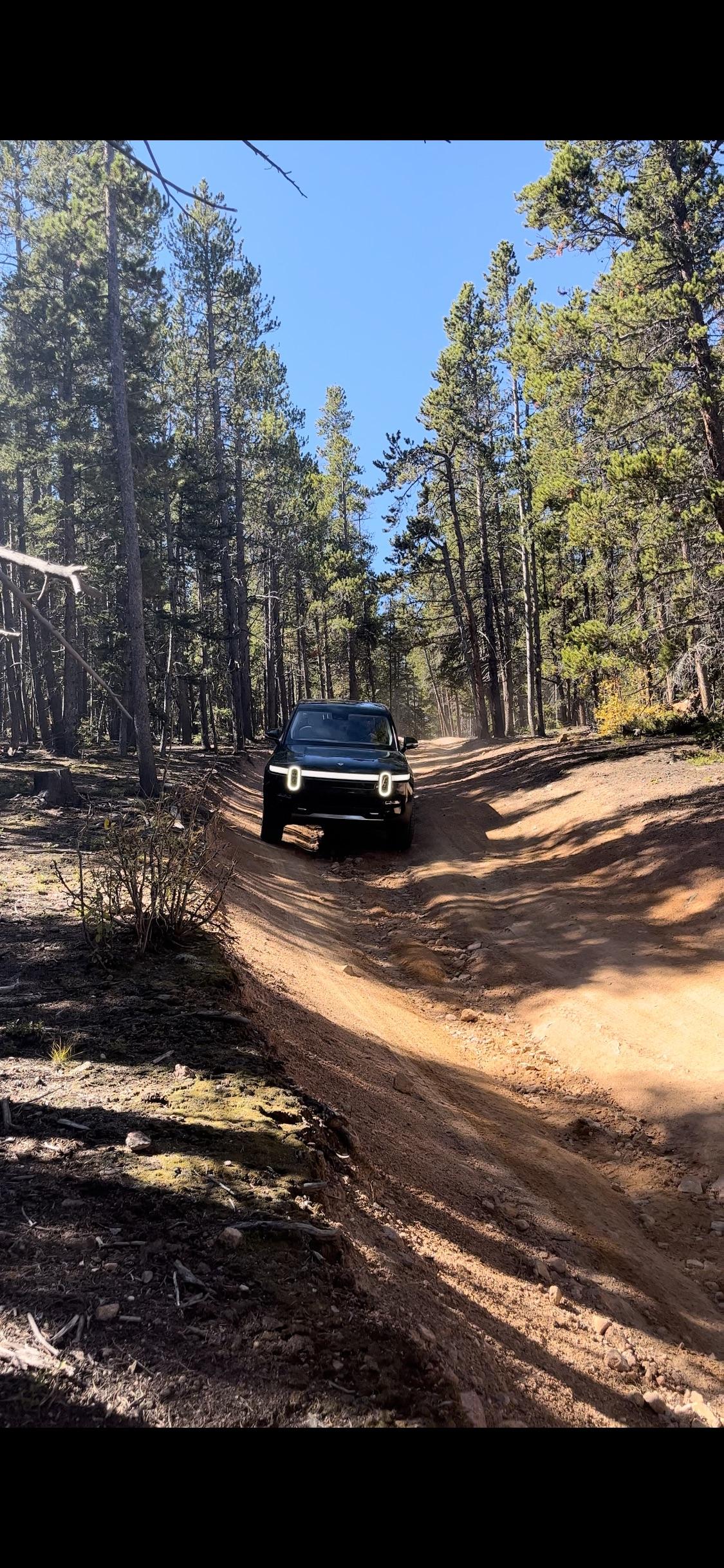 Rivian R1T R1S Colorado Guanella Pass R1T pics CCBCA94D-8040-4F07-927B-6315EB05C6CF