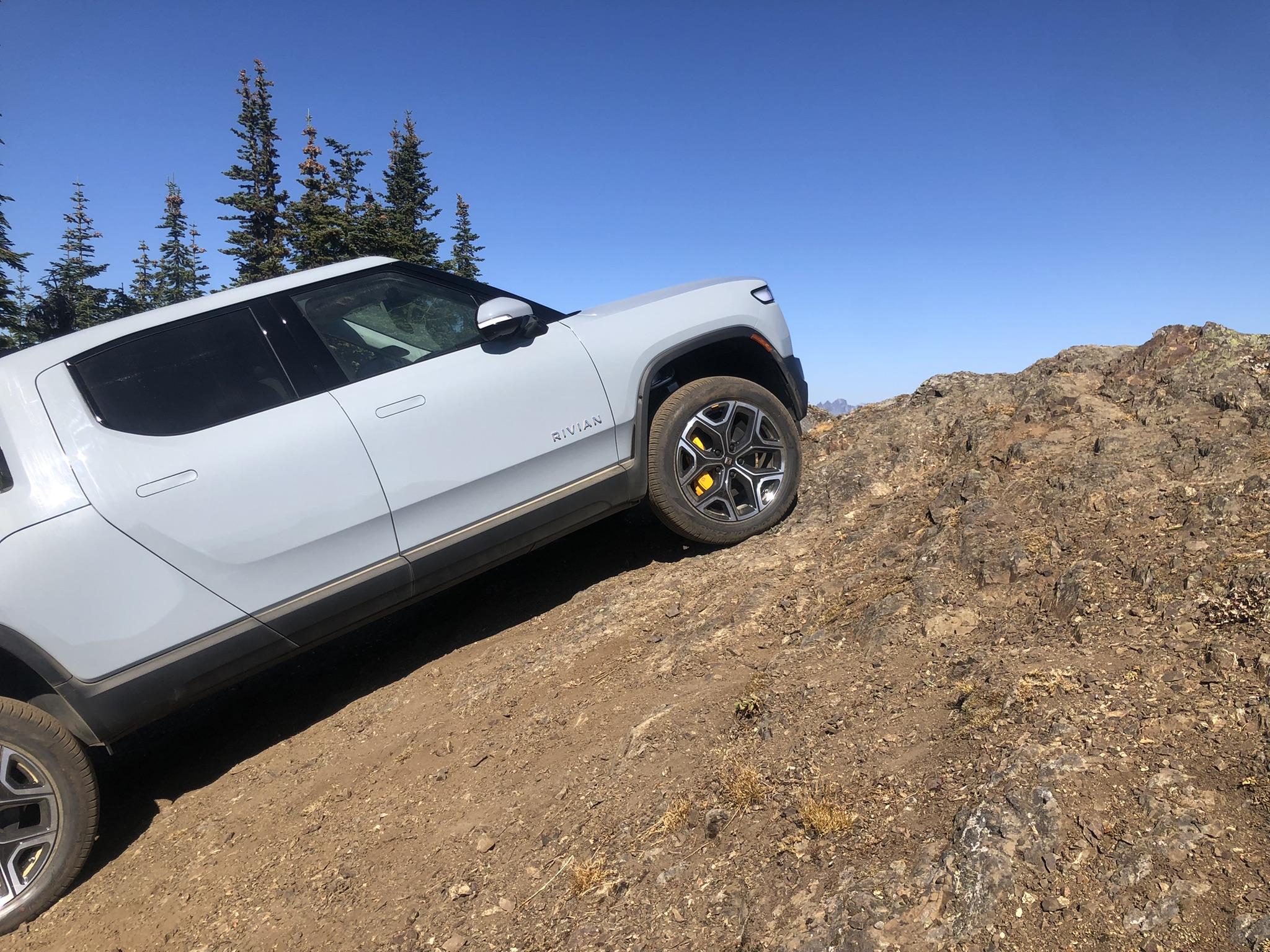Rivian R1T R1S R1T Snoqualmie Pass Area Radventures summit2.JPEG