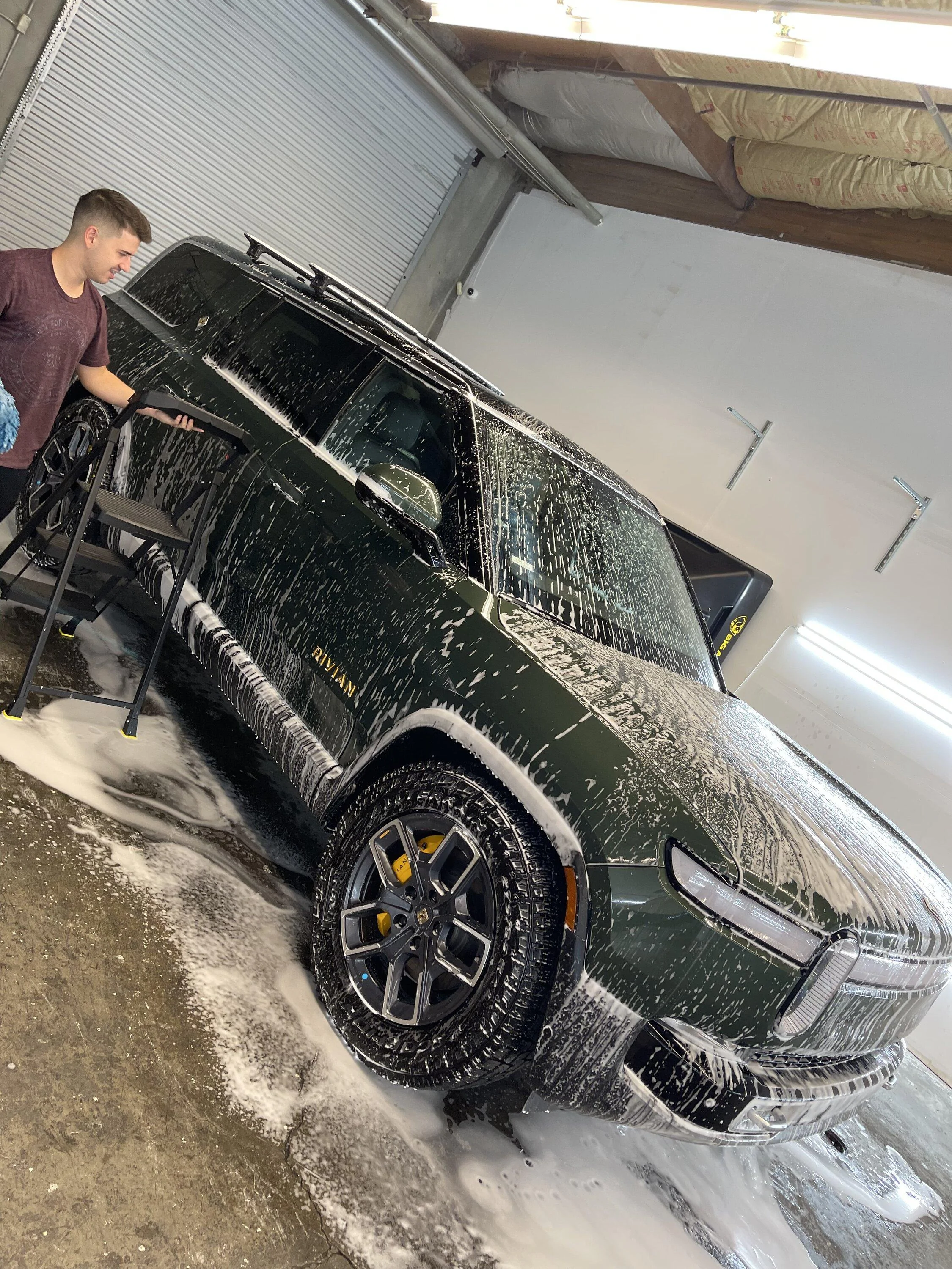 Rivian R1T R1S ? FOREST GREEN R1S Photos IMG_2531