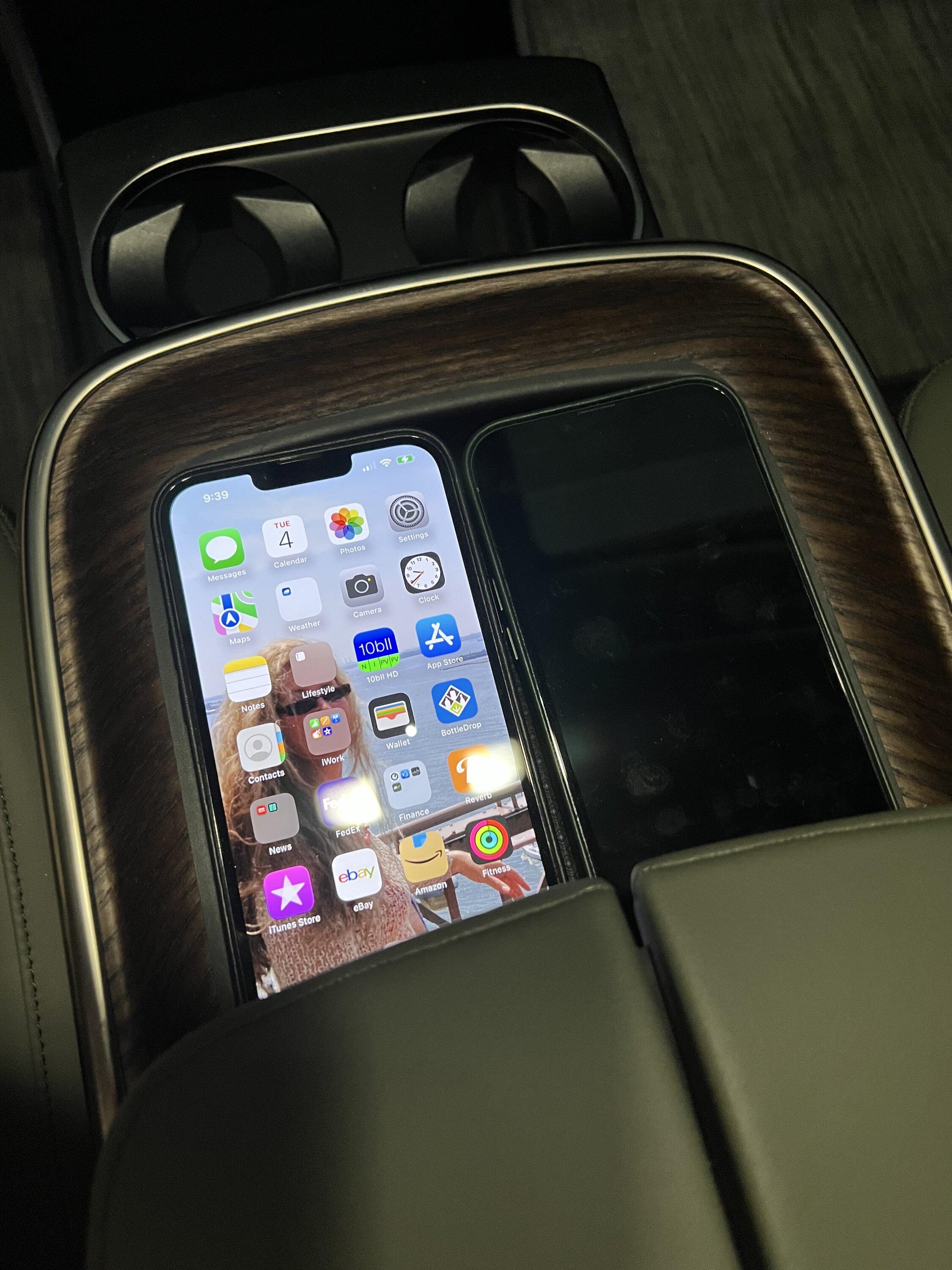 Rivian R1T R1S iPhone 14 Pro is not compatible with the Rivian Charge Pad IMG_0571