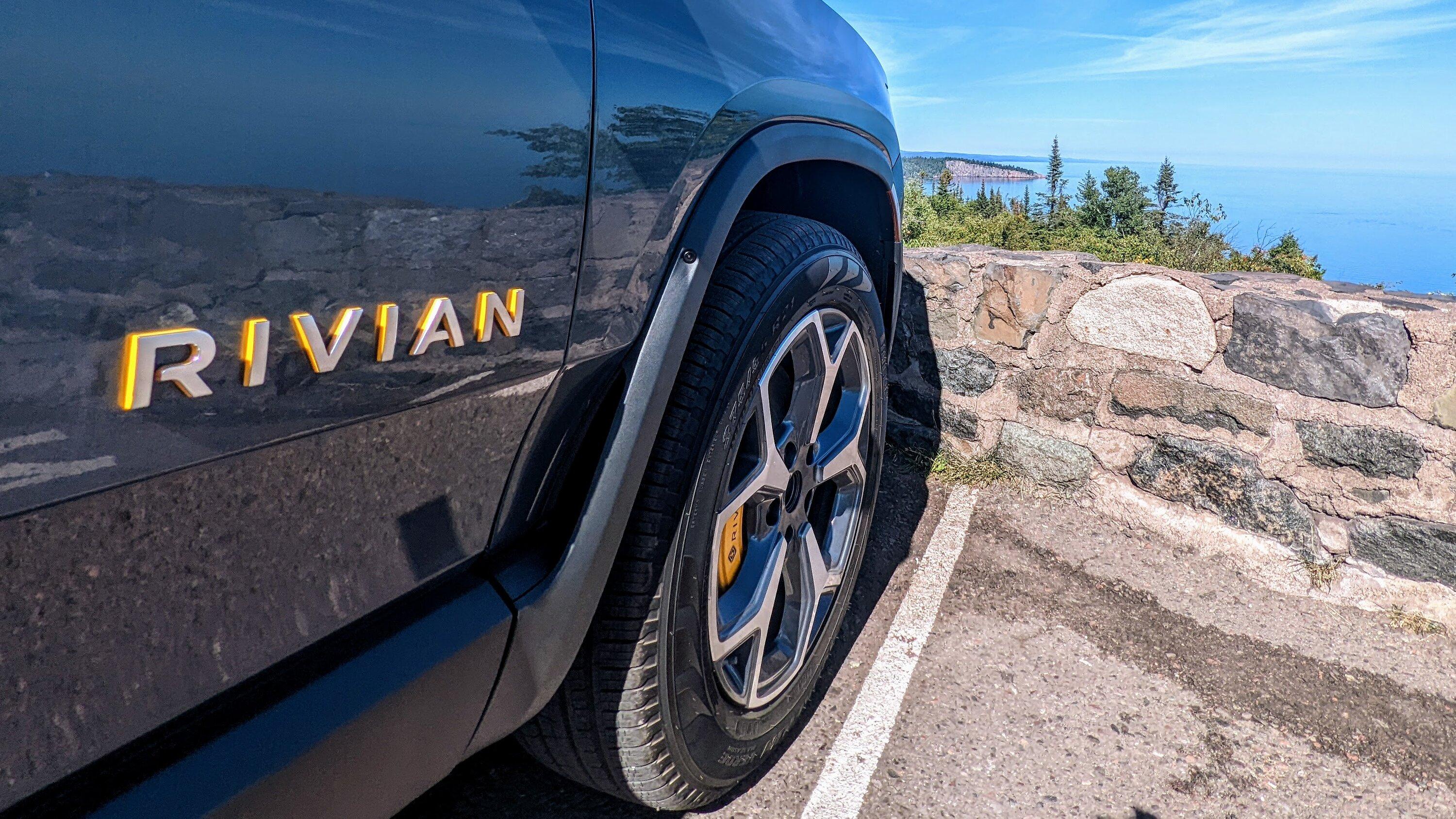 Rivian R1T R1S One month and 2500+ miles with our R1T - some observations and impressions PXL_20220907_200932205