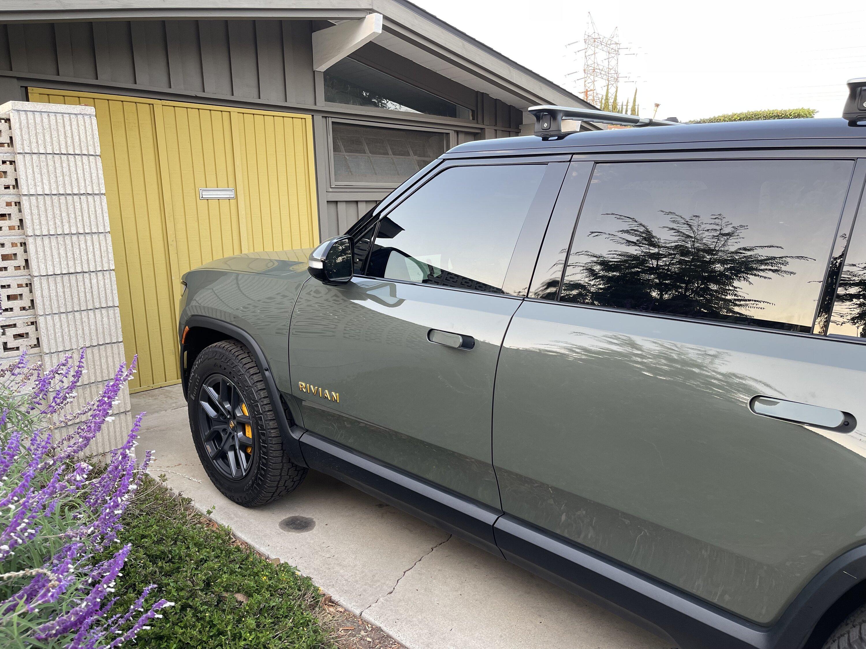 Rivian R1T R1S R1S Chrome Delete IMG_6944