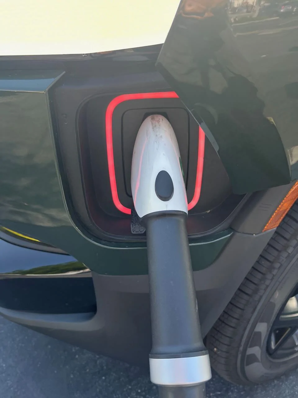 Rivian R1T R1S Unable to Fast Charge (Level 3) IMG_8566