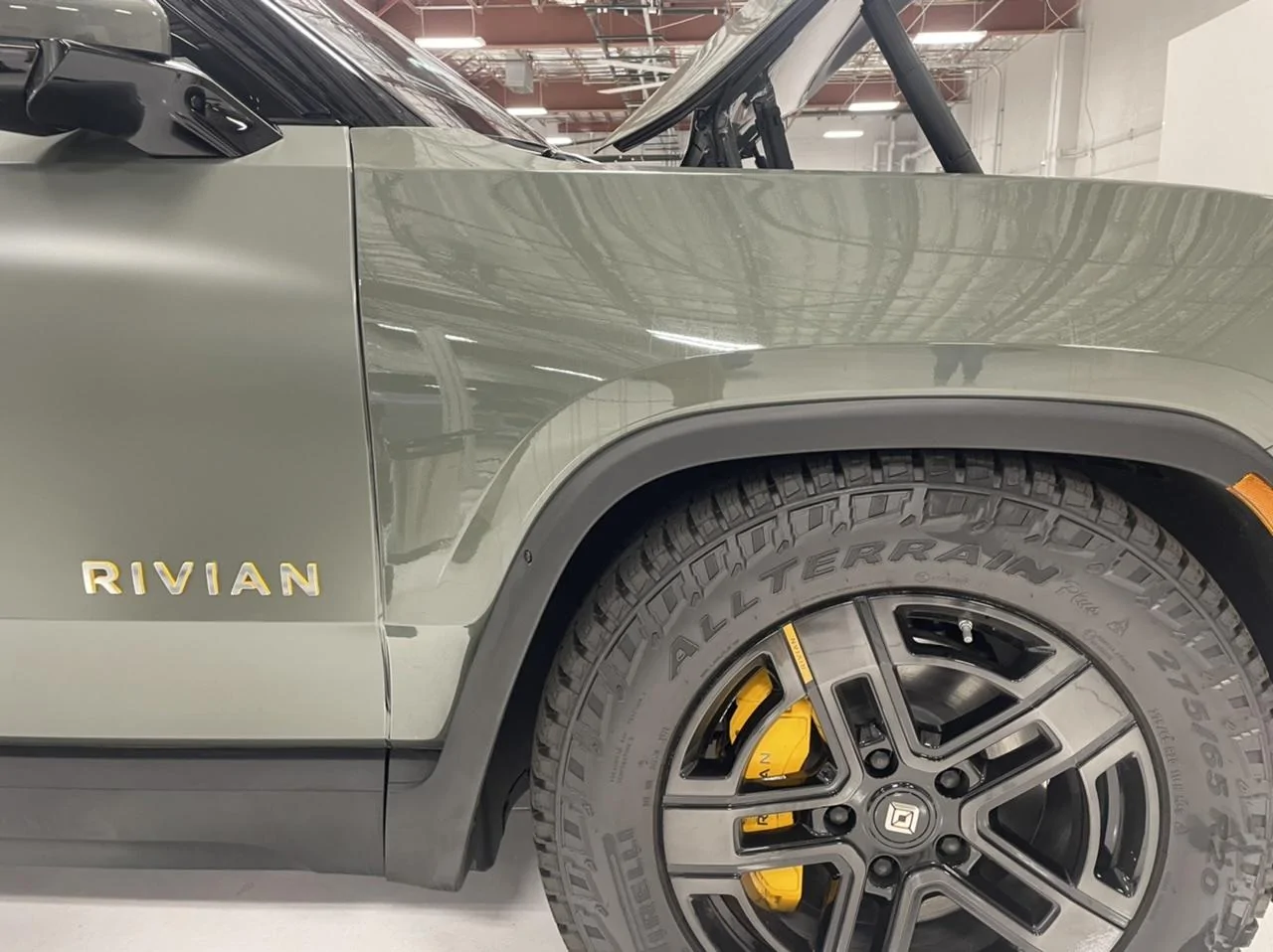 Rivian R1T R1S PPF and Ceramic Detailers in Arizona B65E66C1-F122-470E-A296-5D944270B1C6