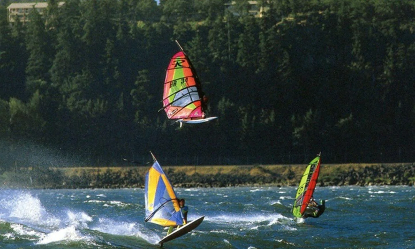Rivian R1T R1S Proposed Group Trip: Mt. Hood - Hood River Loop on October 23rd. WindSurfing_03