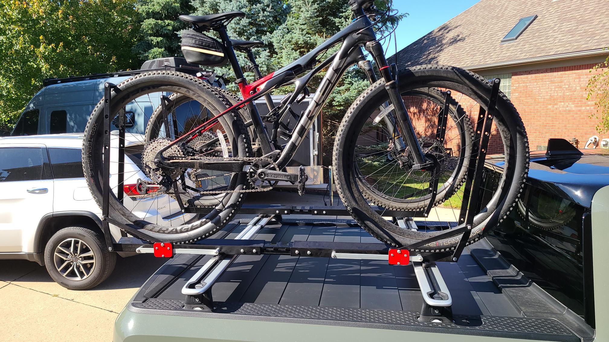 Rivian R1T R1S 1UP USA Equip-D trays mounted on R1T bed crossbars 20221009_121503