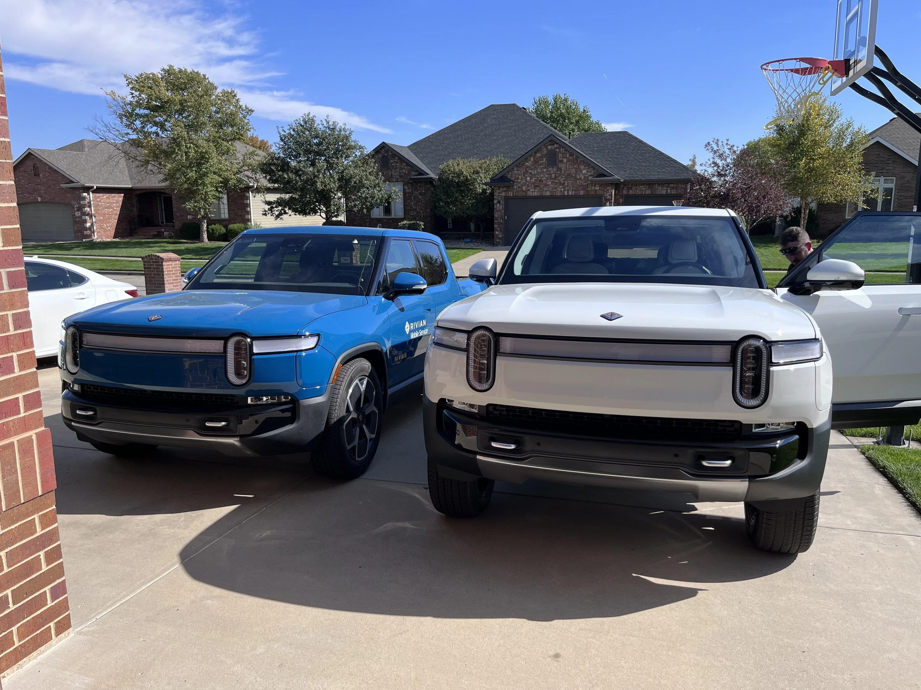 Rivian R1T R1S Any tests done on Vampire battery drain? 7F901028-23C6-4E66-AFA7-68A432D16158