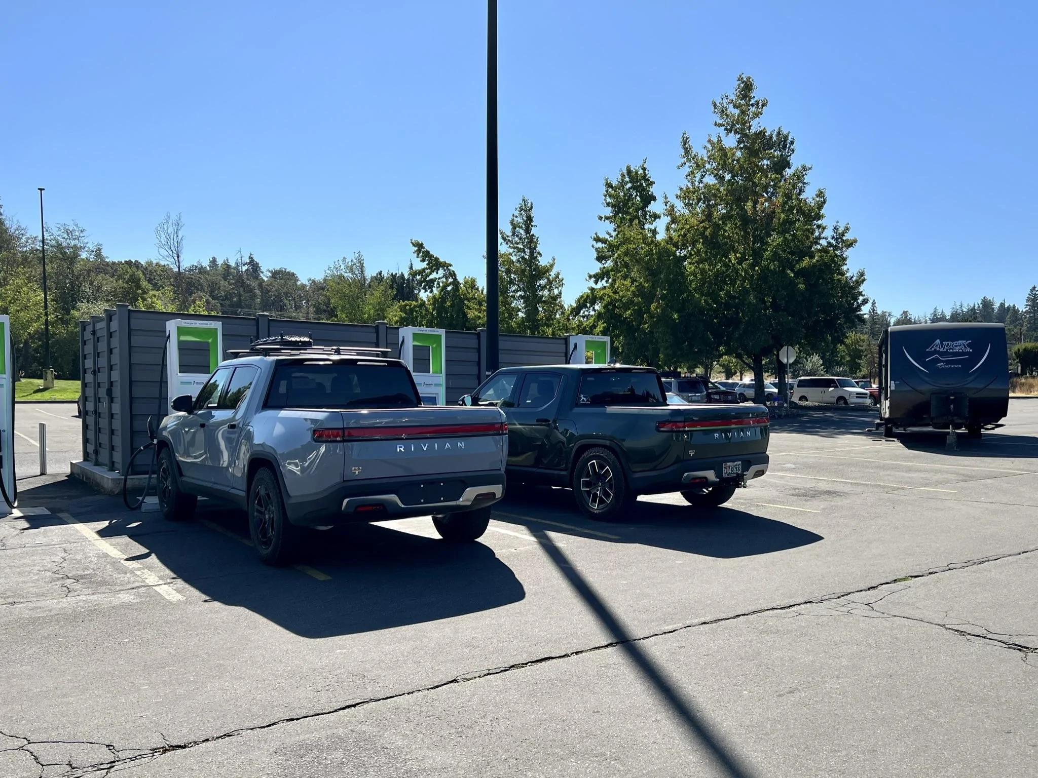 Rivian R1T R1S Proposed Group Trip: Mt. Hood - Hood River Loop on October 23rd. 7C41B19C-AA14-47CE-A624-C1063B734D71