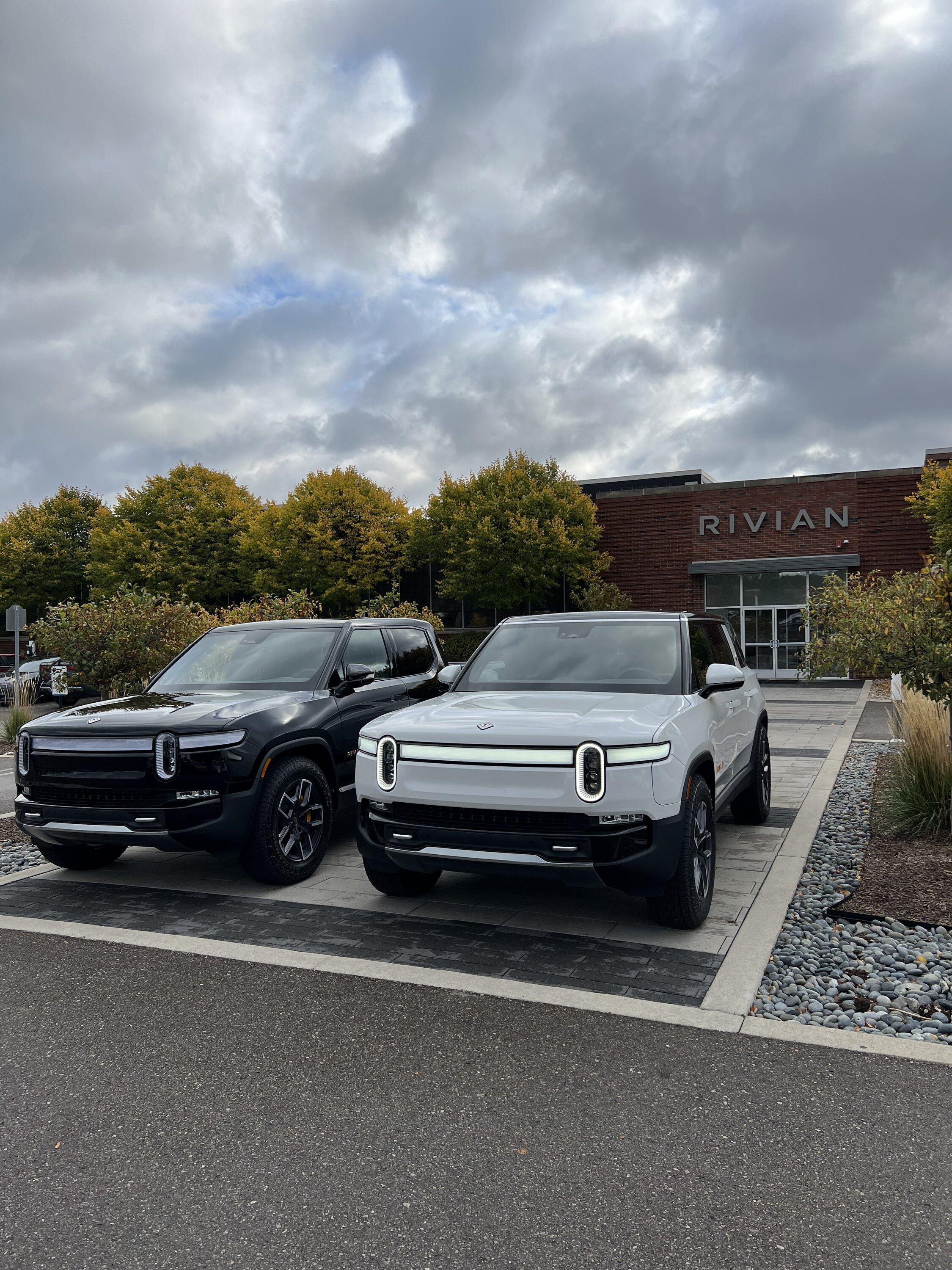 Rivian R1T R1S R1S & R1T Delivered to Brothers @ former Rivian HQ (Plymouth)! 74480C6A-192F-47B4-83C9-E5AD6B3DE56E