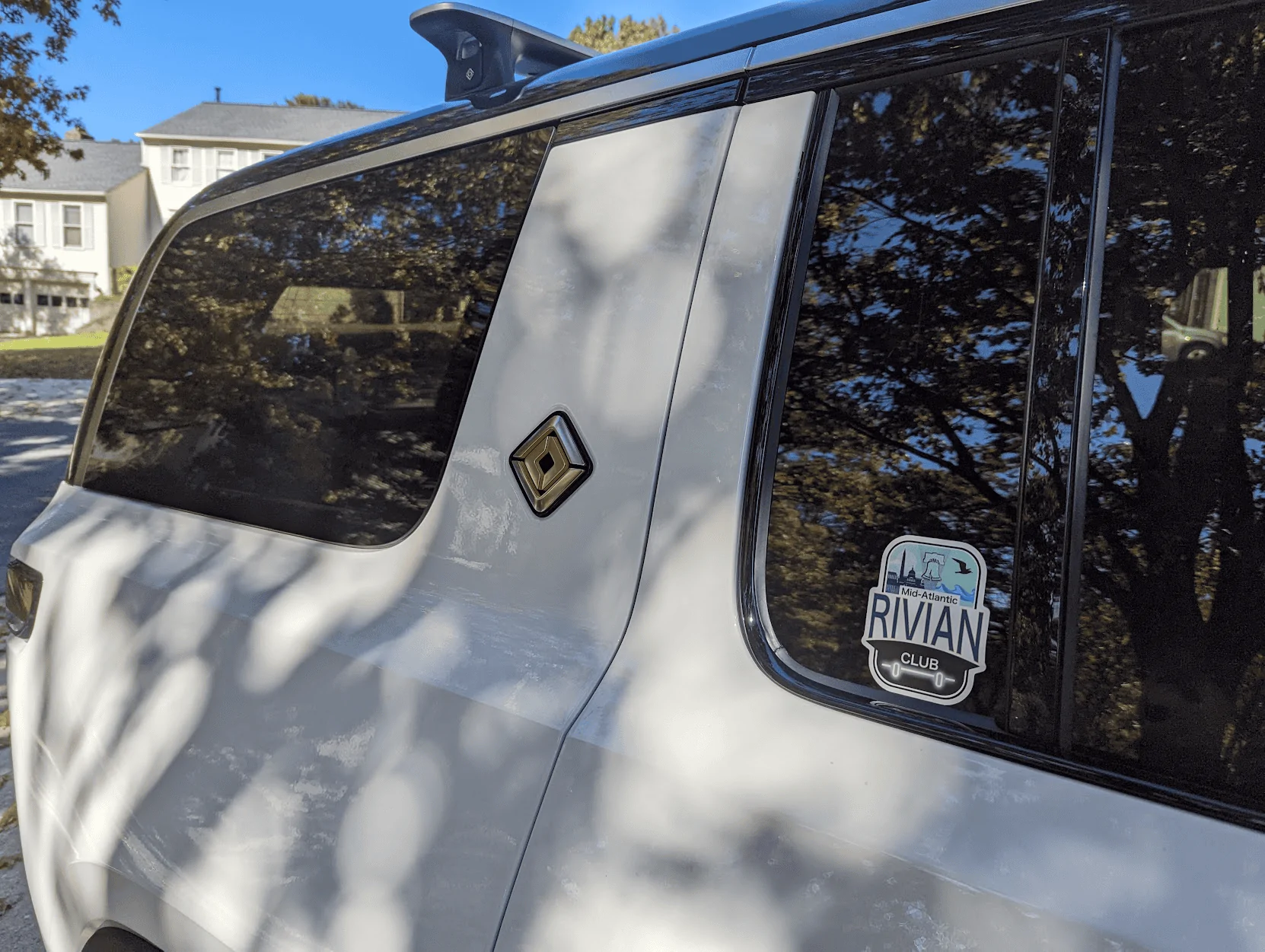 Rivian R1T R1S Kanundrum's R1S Build Thread (1 year Anniversary) 1666042253628