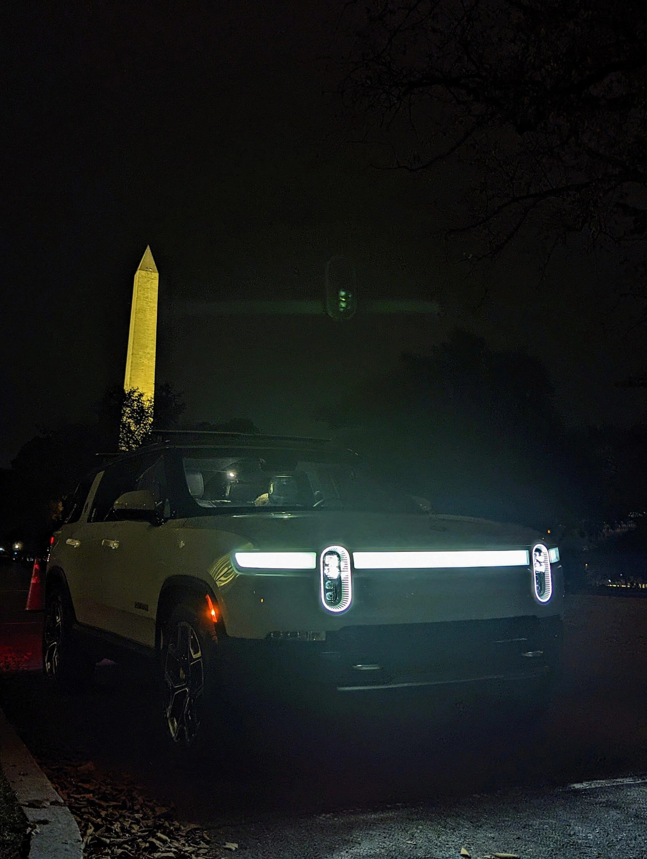 Rivian R1T R1S Kanundrum's R1S Build Thread (1 year Anniversary) PXL_20221017_002853090.PORTRAIT