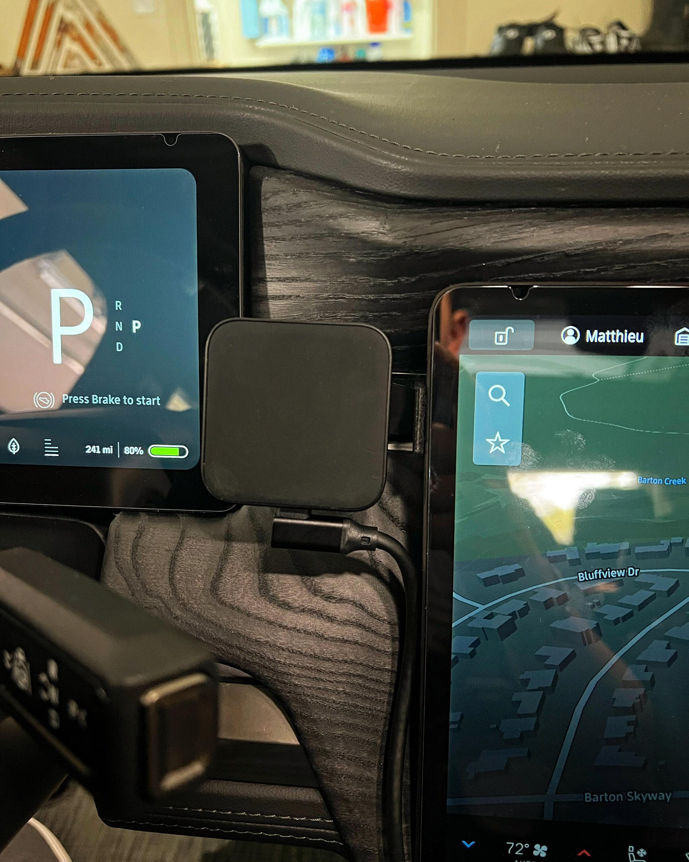 Rivian R1T R1S Mounting a cell phone.  Has anyone done it? 39BA3846-7BF9-4AEB-8E4F-F462D452135C