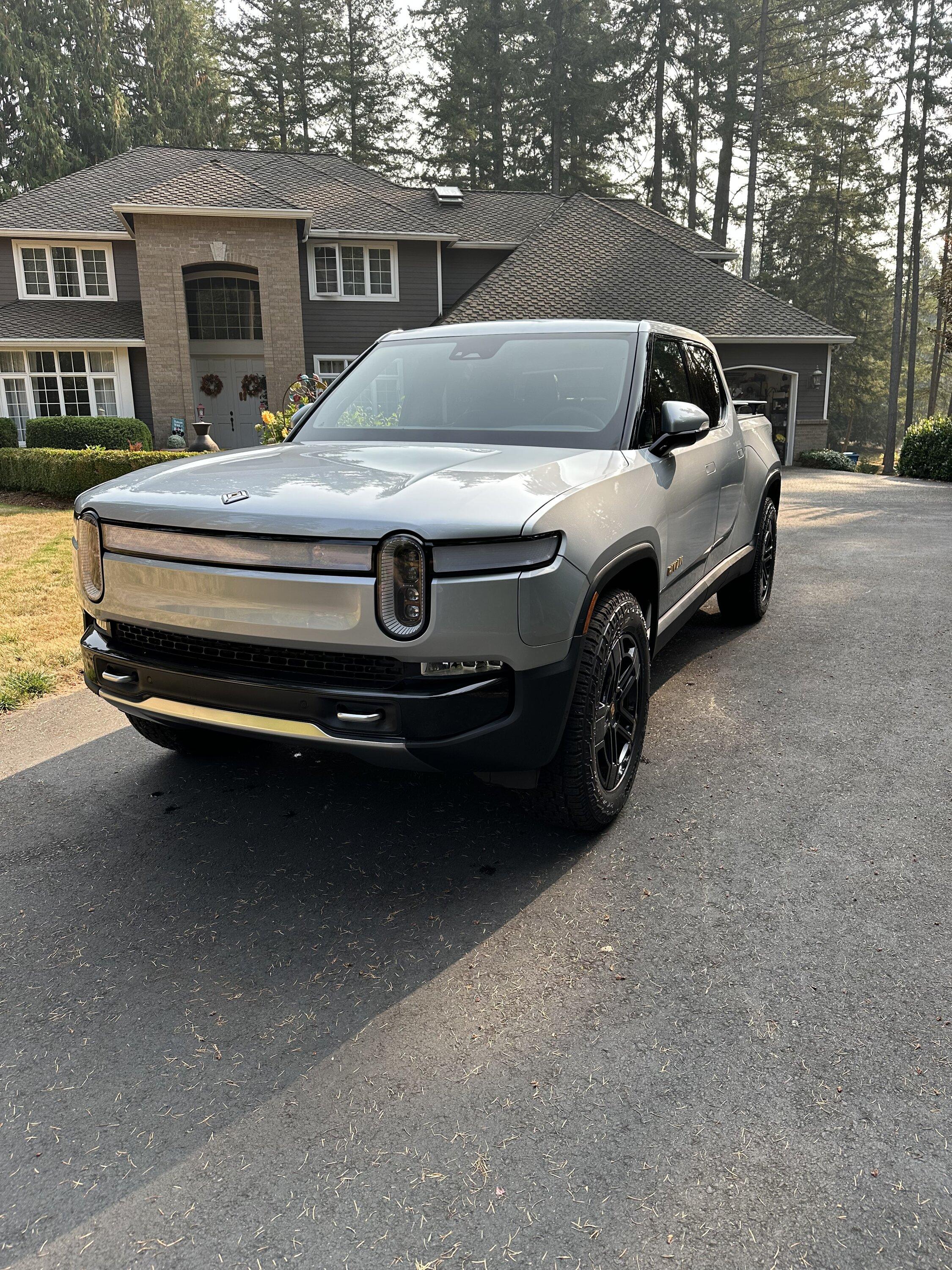 Rivian R1T R1S A few noob questions… BC3BEB9B-CBE1-4746-BB56-E7A7AA0F0AA1