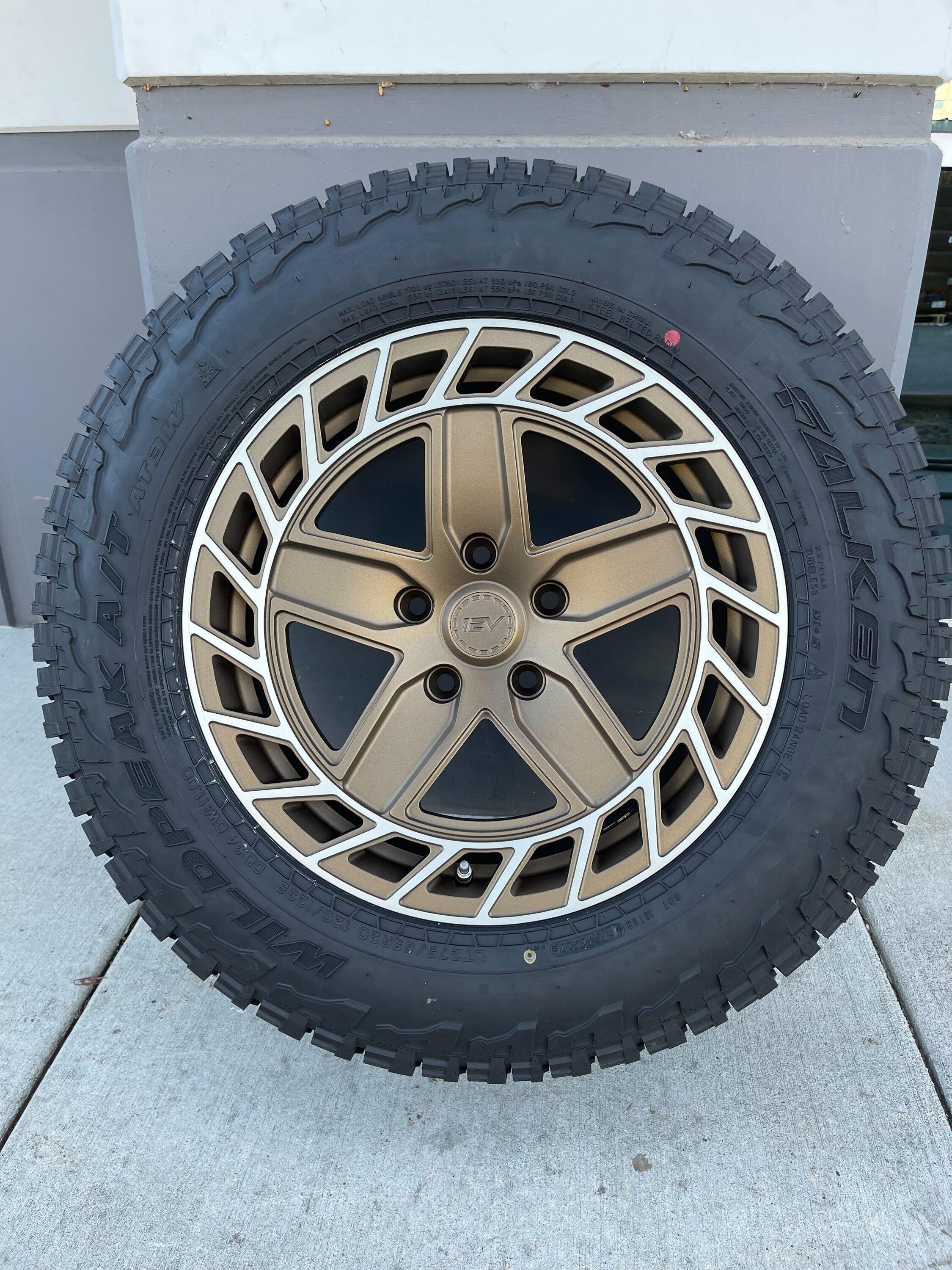 Rivian R1T R1S R500 Fully Forged Directional Aero Wheel, Bronze with Diamond Cut IMG_7335 (1)