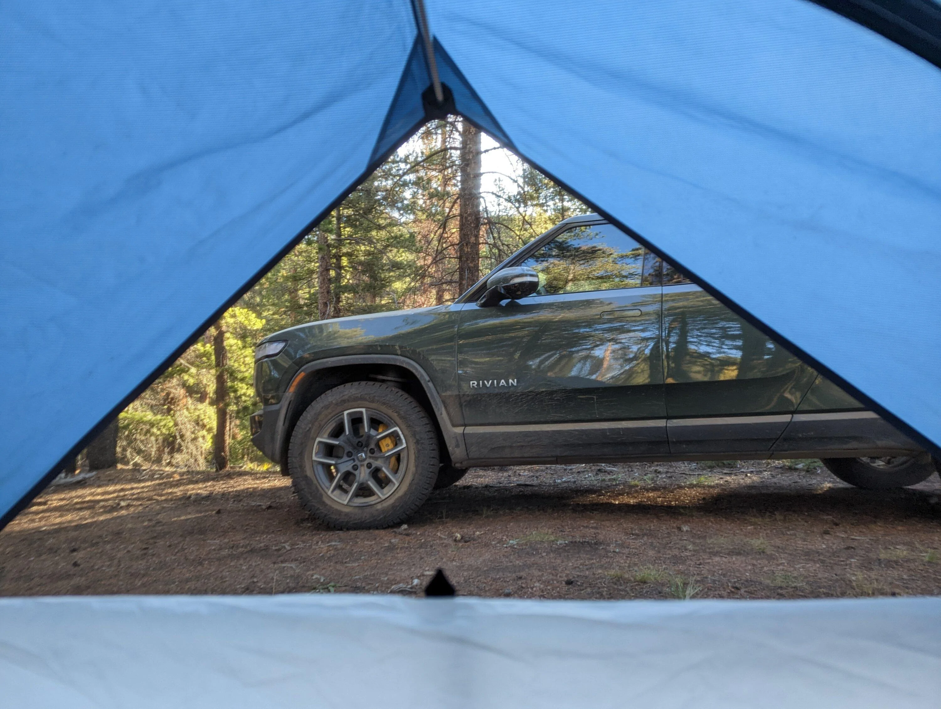 Rivian R1T R1S FOREST GREEN R1T Photos PXL_20221010_141101858