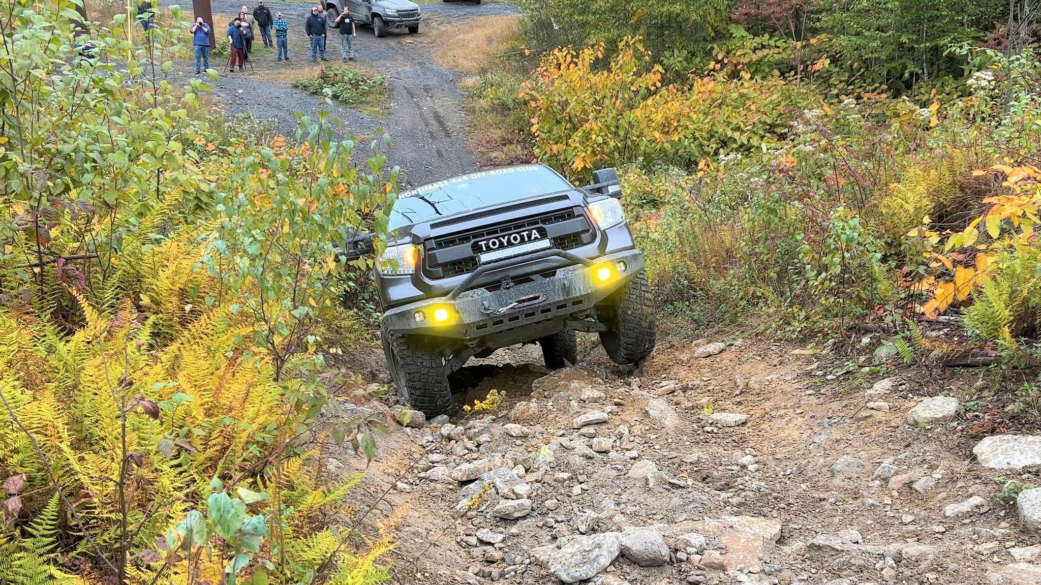 Rivian R1T R1S No Drama Rock Crawling in R1T w/ 20″ AT, 30PSI, Rock Crawl Mode, Highest Suspension, Hold Enabled 310754144_10228061045420851_2669122750672762239_n