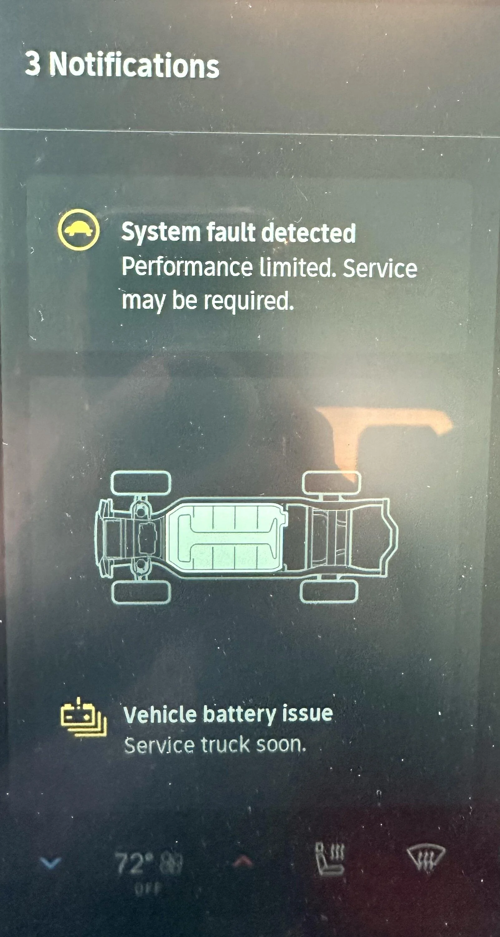 Rivian R1T R1S System Fault Detected Vehicle Battery Issue EA92D5C1-EC60-4F21-BD22-D93237C20942