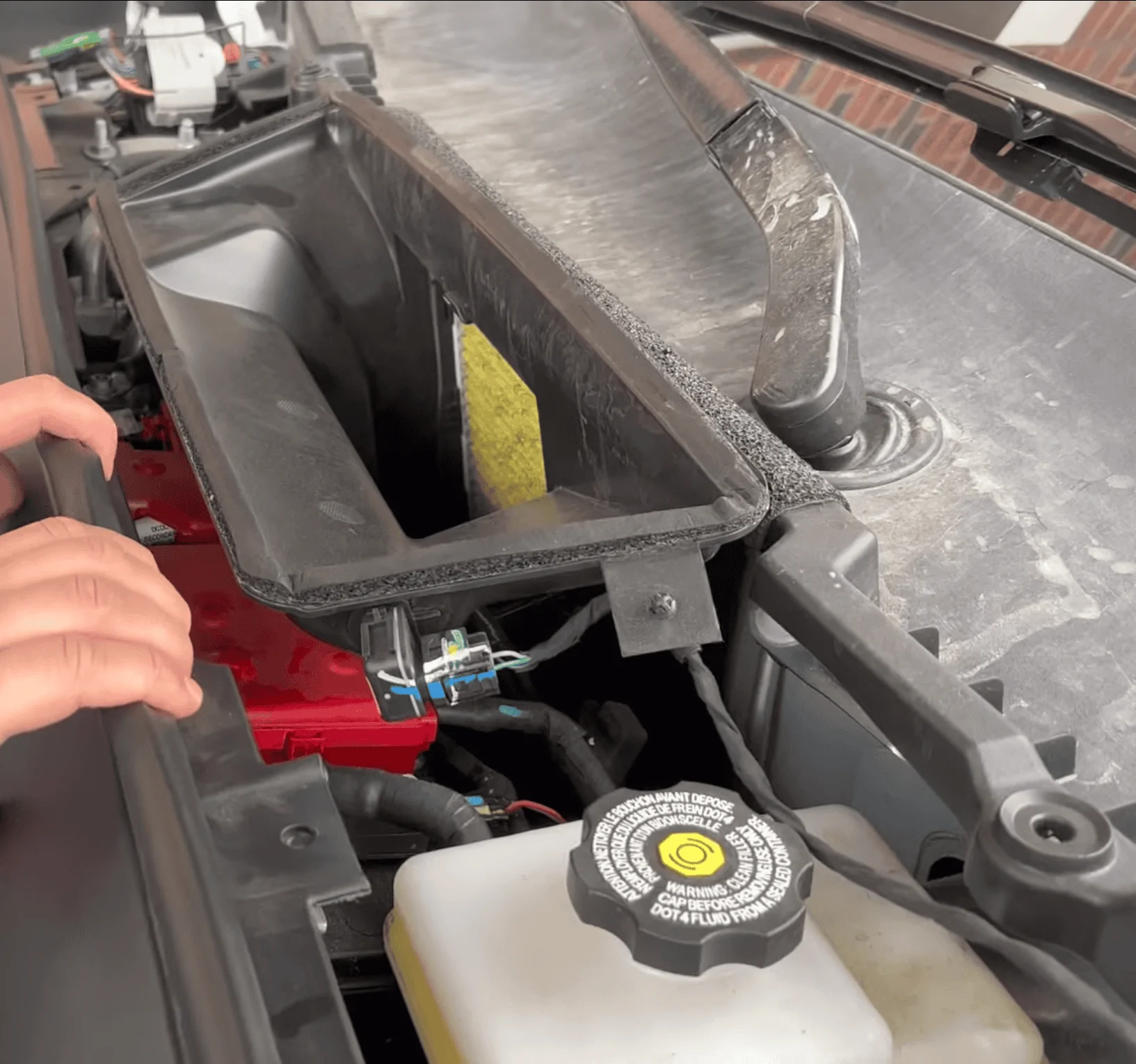 Rivian R1T R1S Cabin Air Filter Replacement ...wildfire smoke 1666875788490