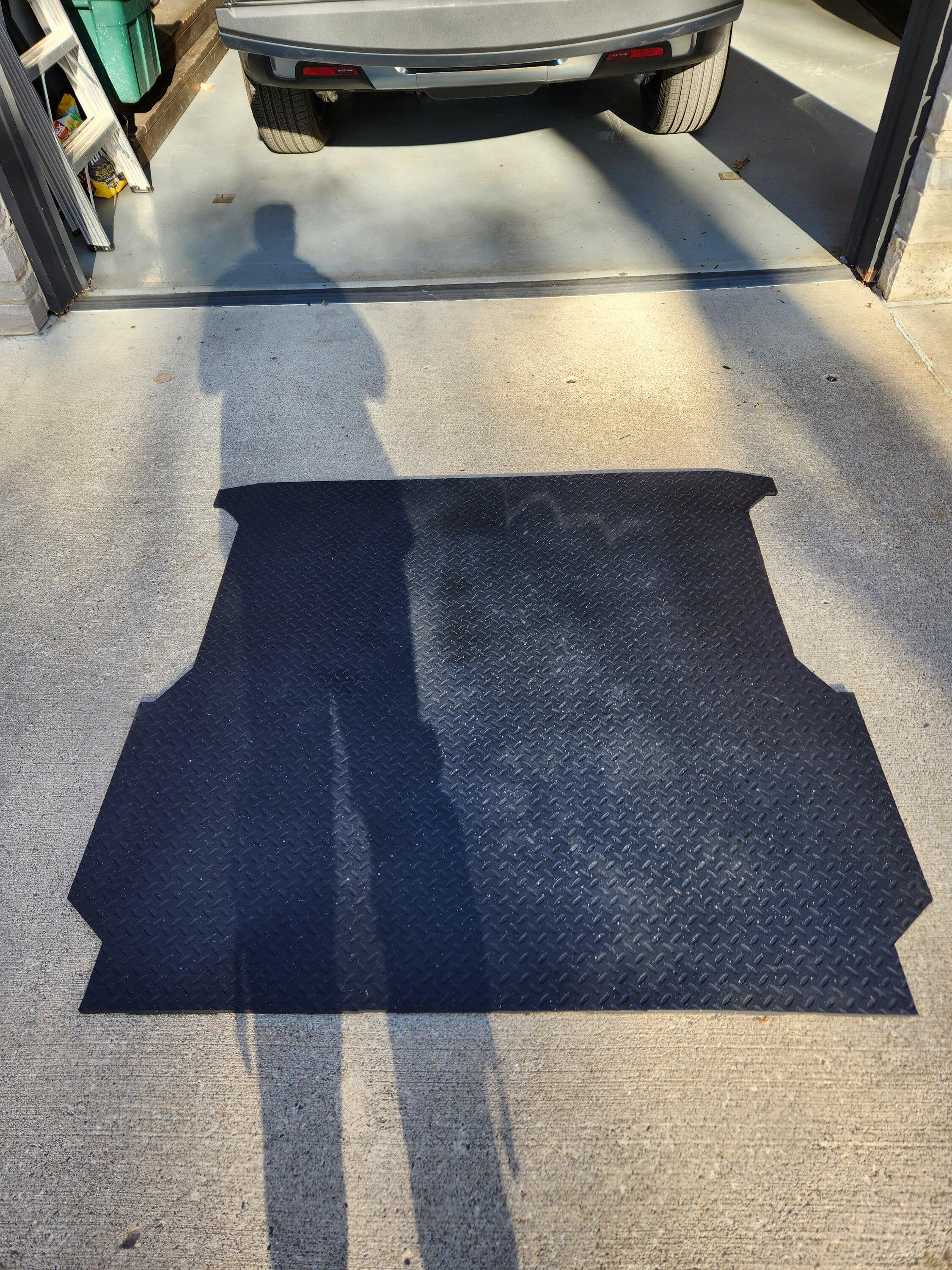 Rivian R1T R1S Custom Fit R1T Bedliner 20221028_152509
