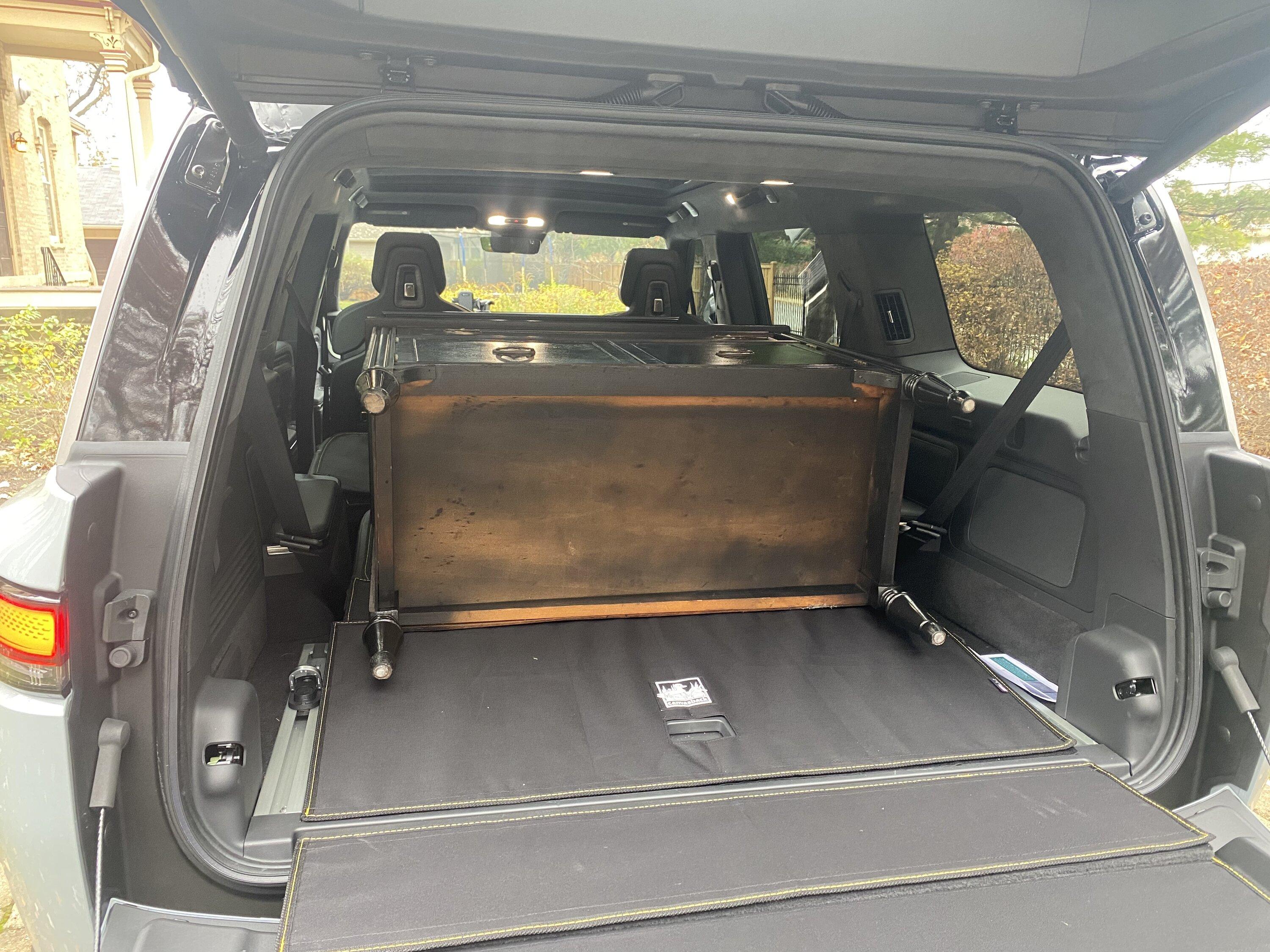 Rivian R1T R1S Attention all R1S Dog Owners FB5917E5-27C4-411C-8A21-FFBE79E42101