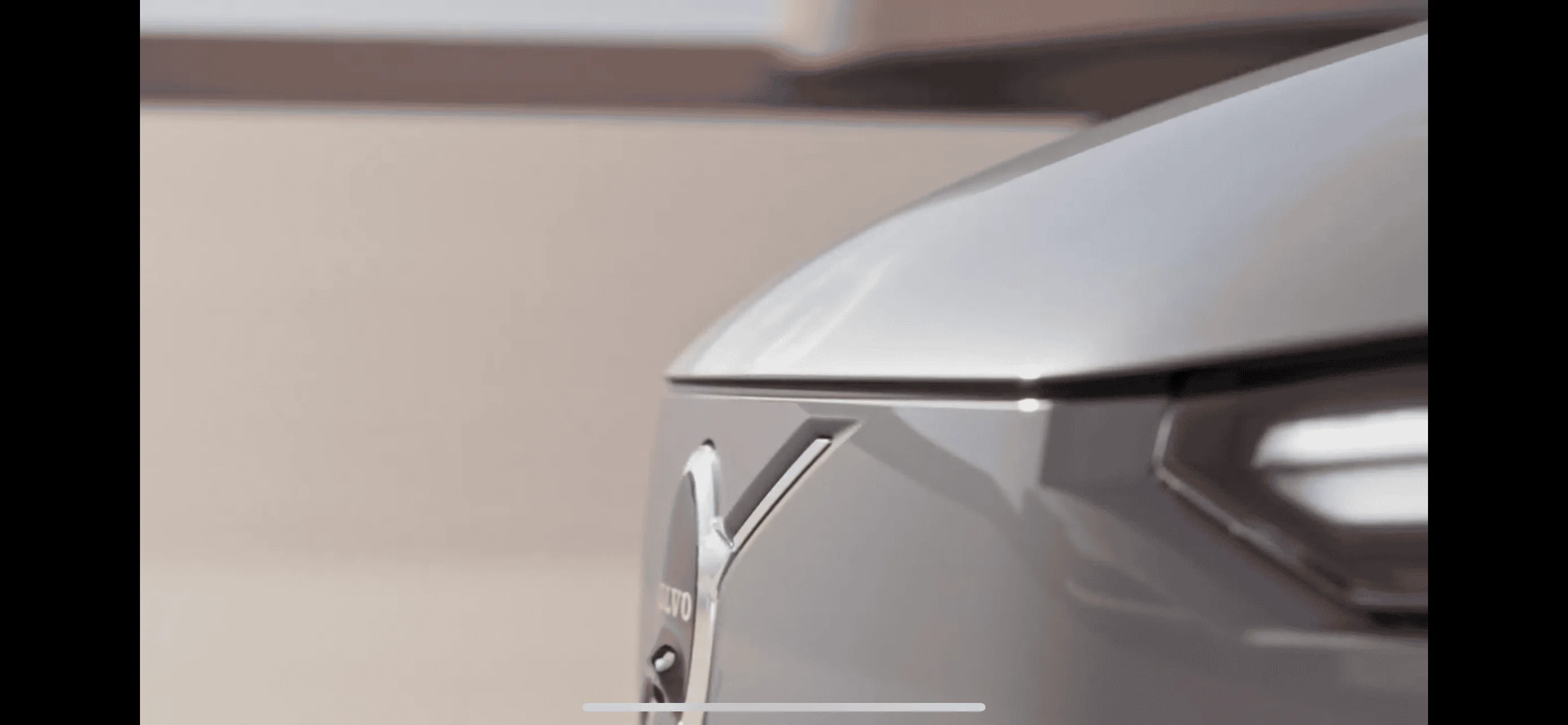 Rivian R1T R1S Volvo EX90 could be worthy competitor to R1S E2273C03-805D-445B-A426-9307C01056E7