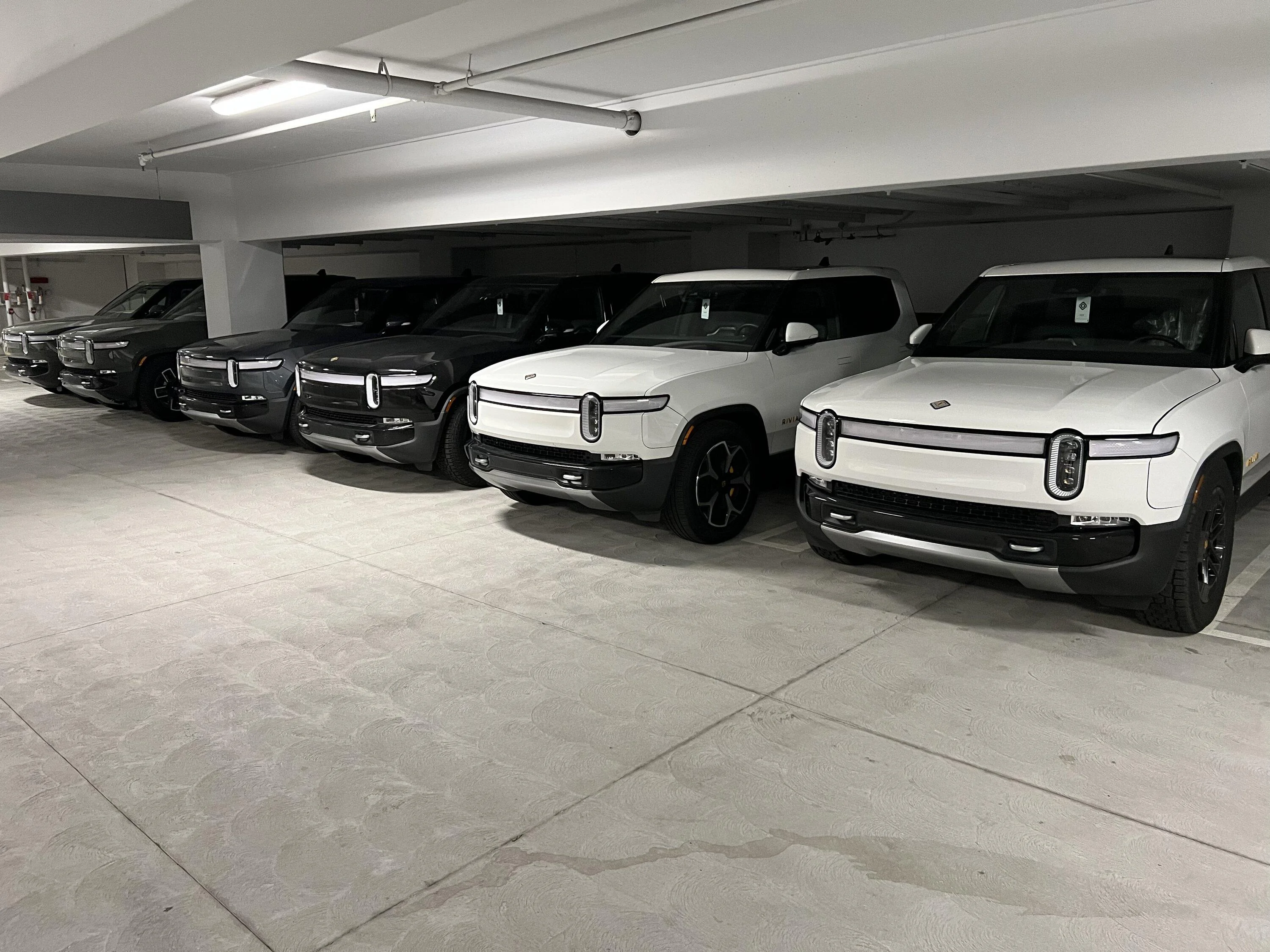 Rivian R1T R1S Rivian hidden in parking garage waiting for delivery 4930CA56-1672-47FD-BB9E-1A43BCE98BAE