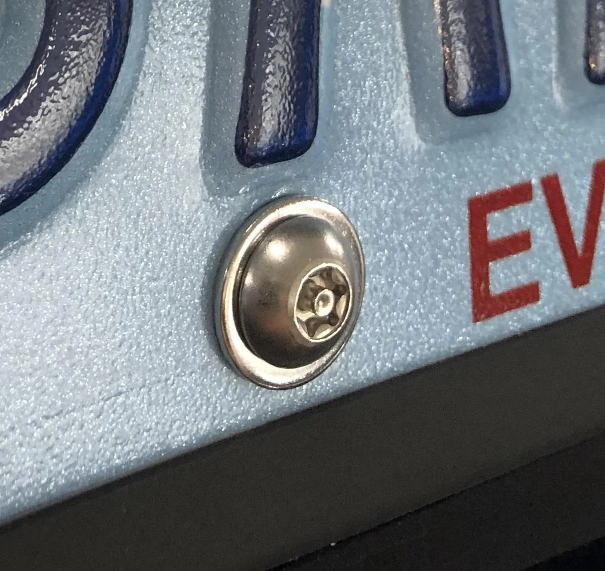 Rivian R1T R1S What screws to fasten OEM Front License Plate Mount ? scr