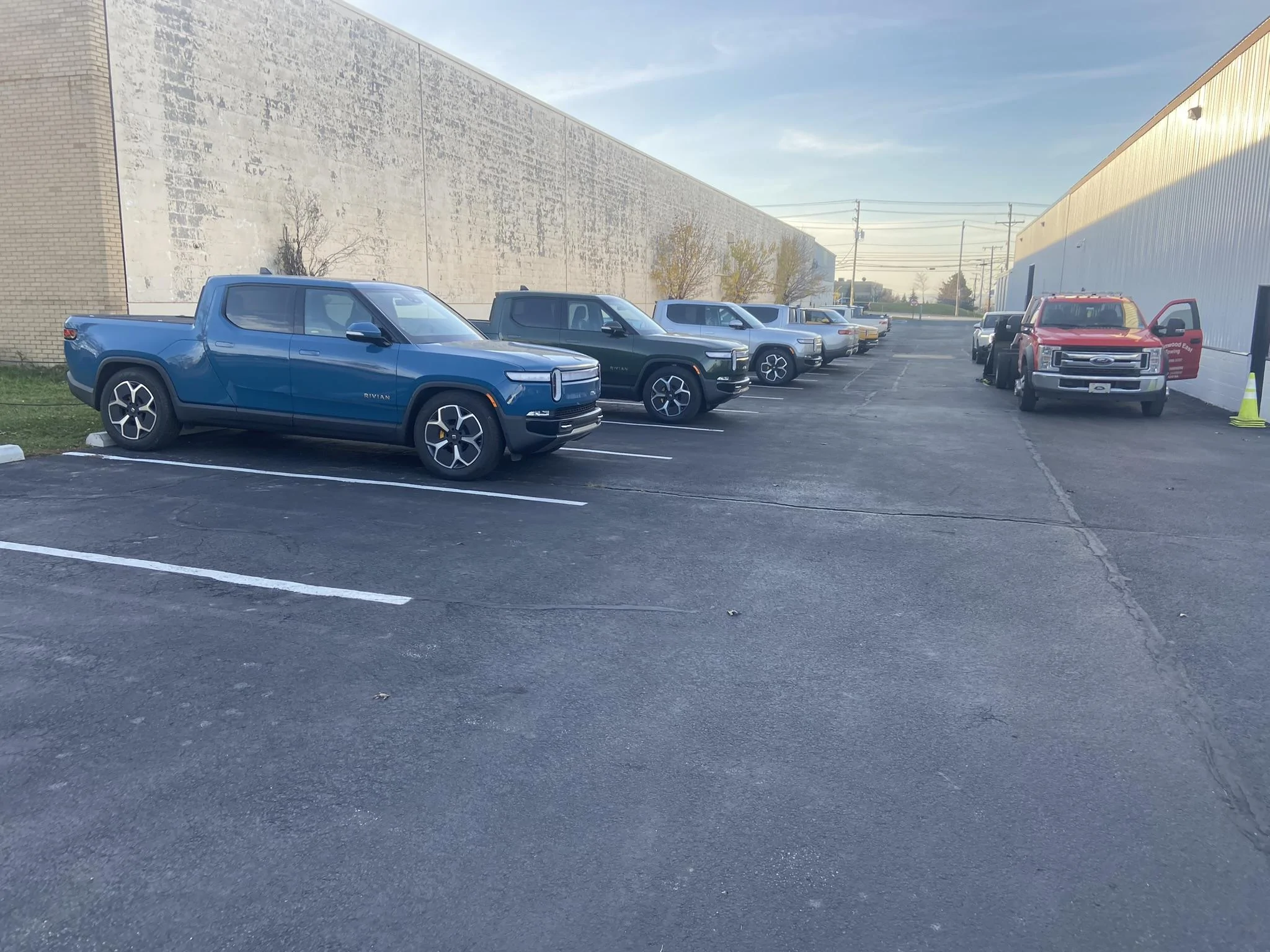 Rivian R1T R1S Latest VIN check R1T. What is the real production rate... IMG_6843