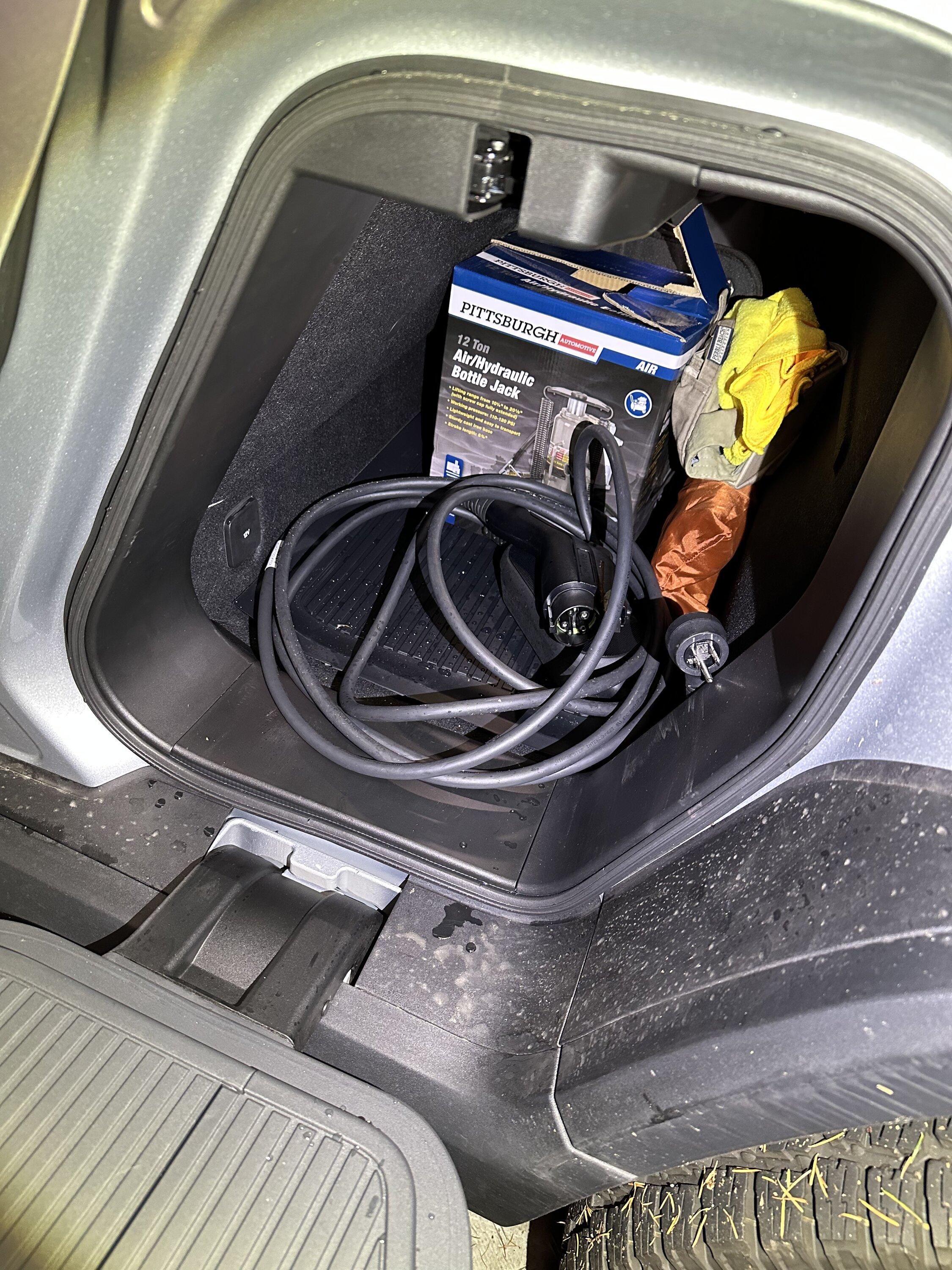 Rivian R1T R1S R1T annoyances uncovered on recent trip to the ocean 53A94082-B56A-45BA-A1D5-EEA9507CE139