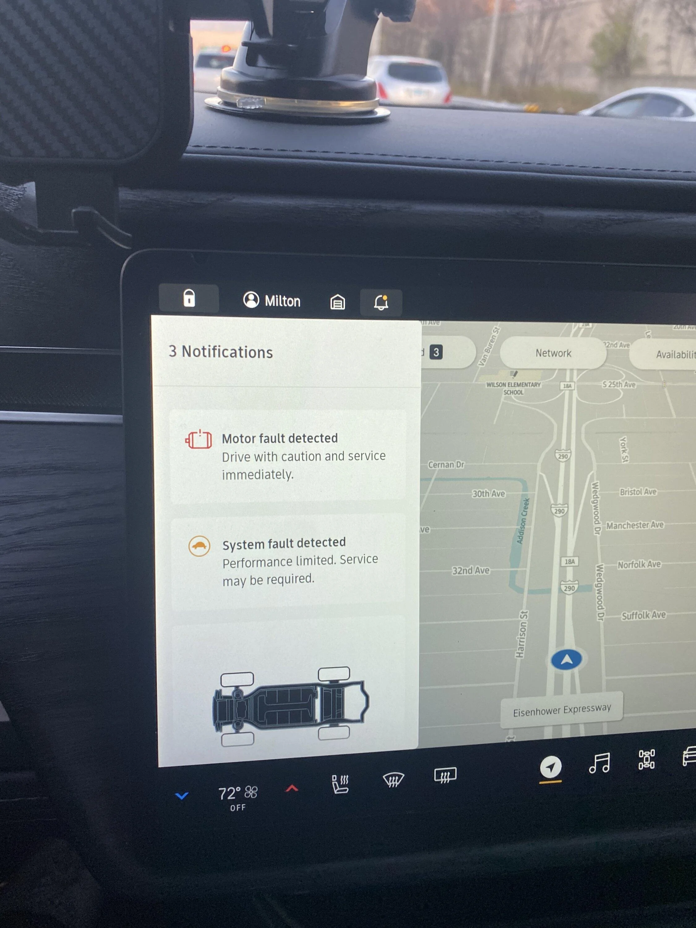Rivian R1T R1S Motor Fault Detected: turtle mode 9E0970E2-5D15-43FD-ADB9-4259B5F5FC94