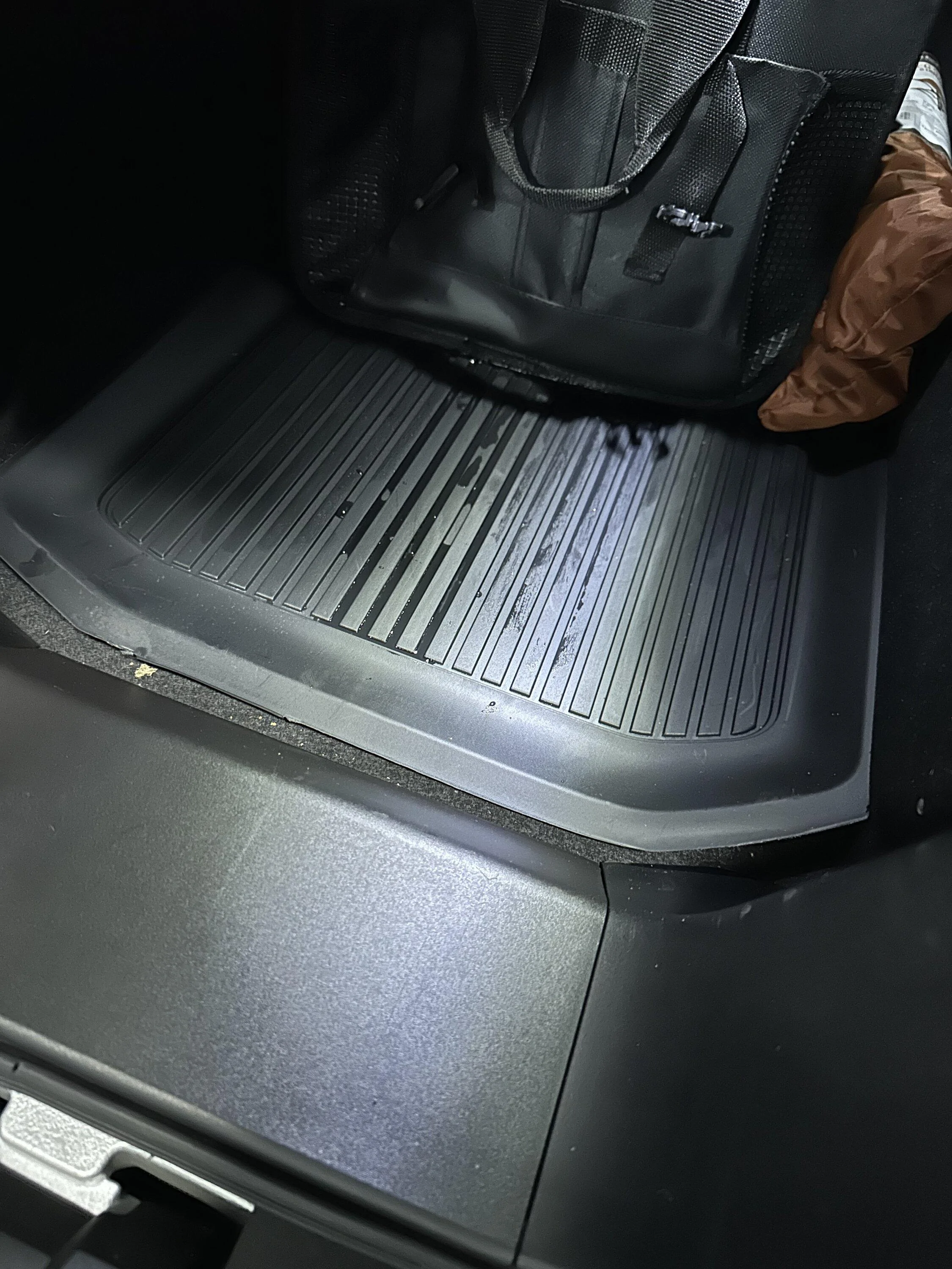 Rivian R1T R1S R1T annoyances uncovered on recent trip to the ocean EA90DFB0-13E5-459D-A8C5-A1D69CE0AA4F