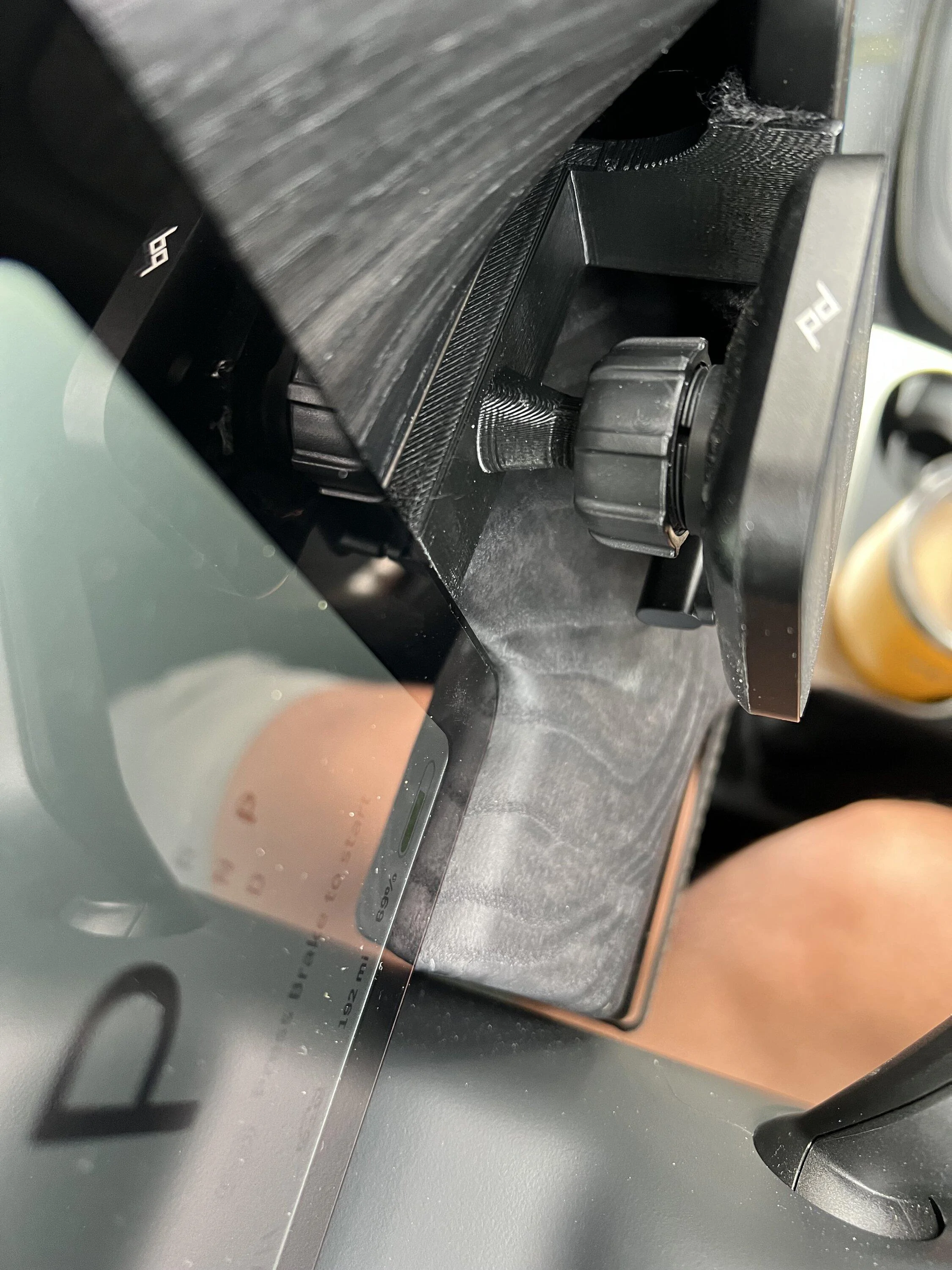 Rivian R1T R1S RIVIPARTS Cell Phone Ball Mount PRO 1 Inch Model IMG_1211