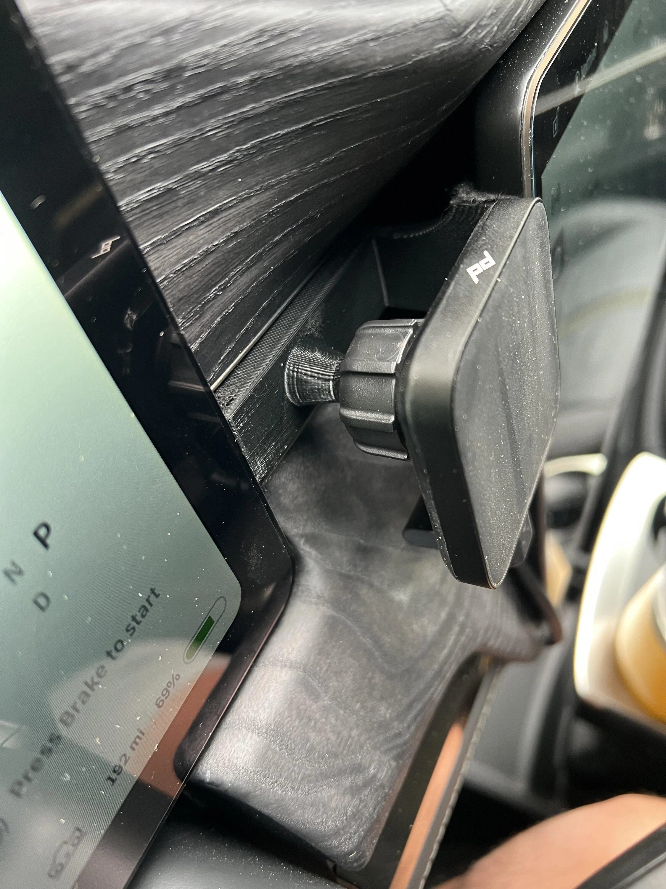 Rivian R1T R1S RIVIPARTS Cell Phone Ball Mount PRO 1 Inch Model IMG_1210