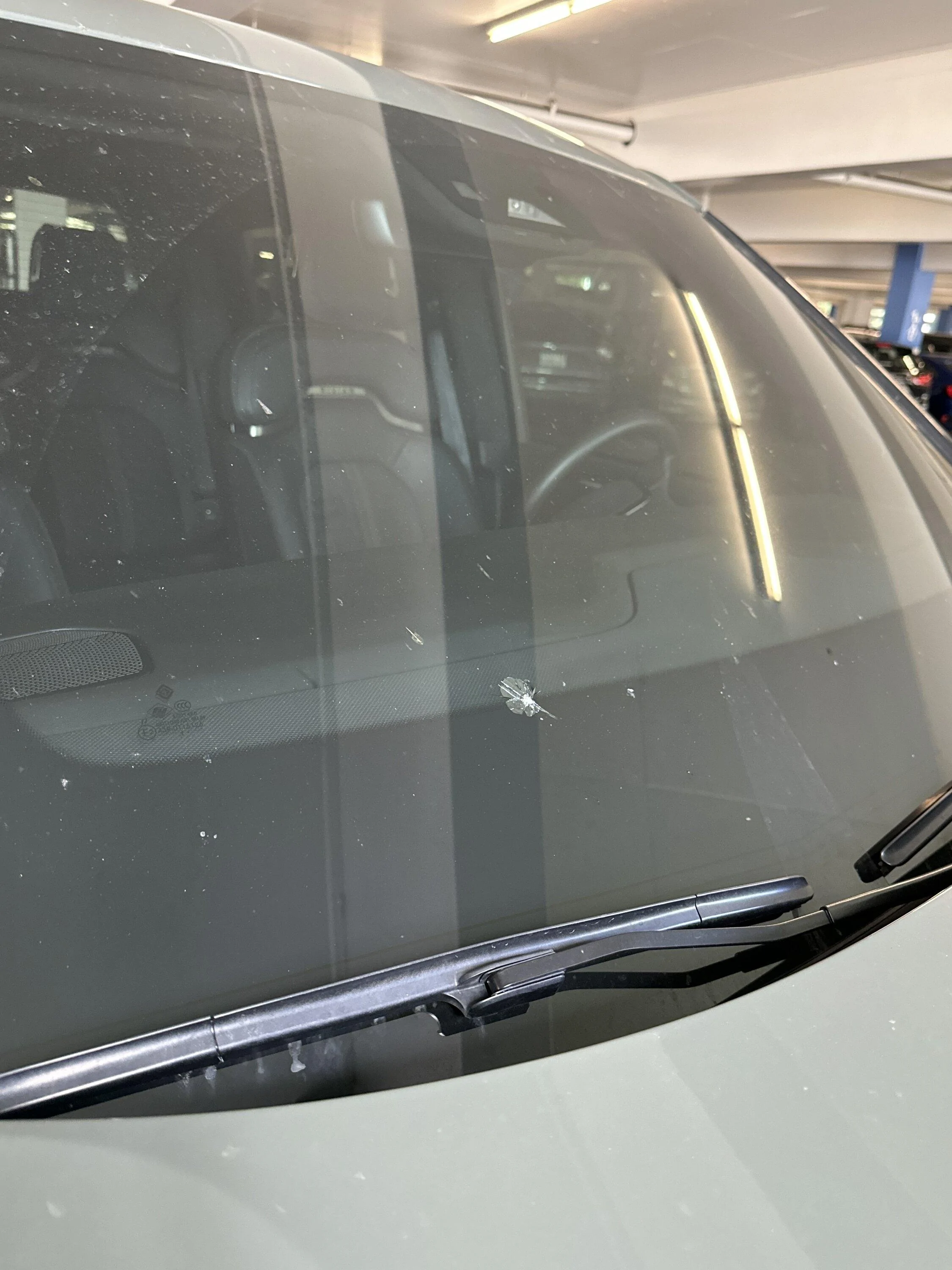 Rivian R1T R1S Can Rivian fix a windshield? 68962712121--BFC4F2BE-A7C8-4DF9-B766-5AA2CC1A814A