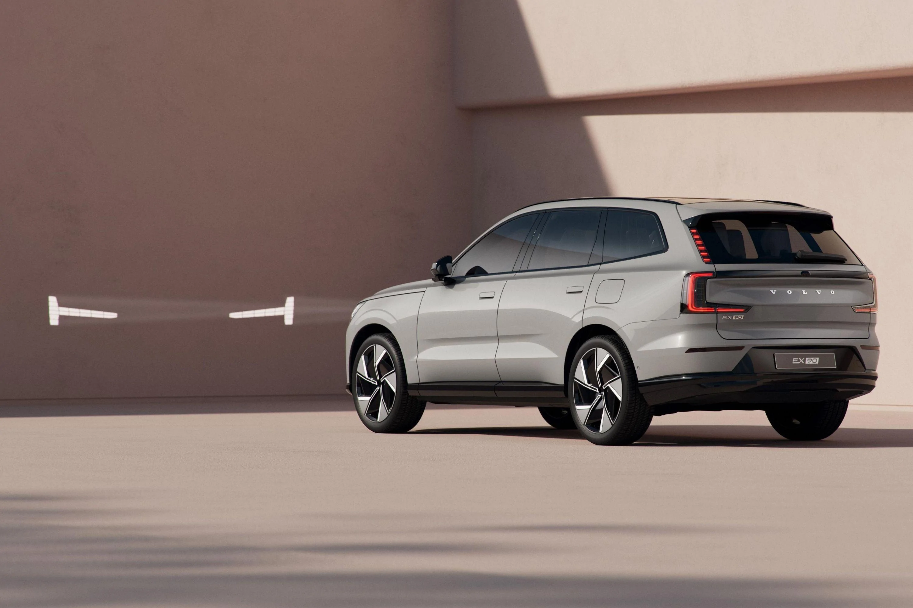 Rivian R1T R1S Volvo EX90 could be worthy competitor to R1S volvo-ex90-reveal-55