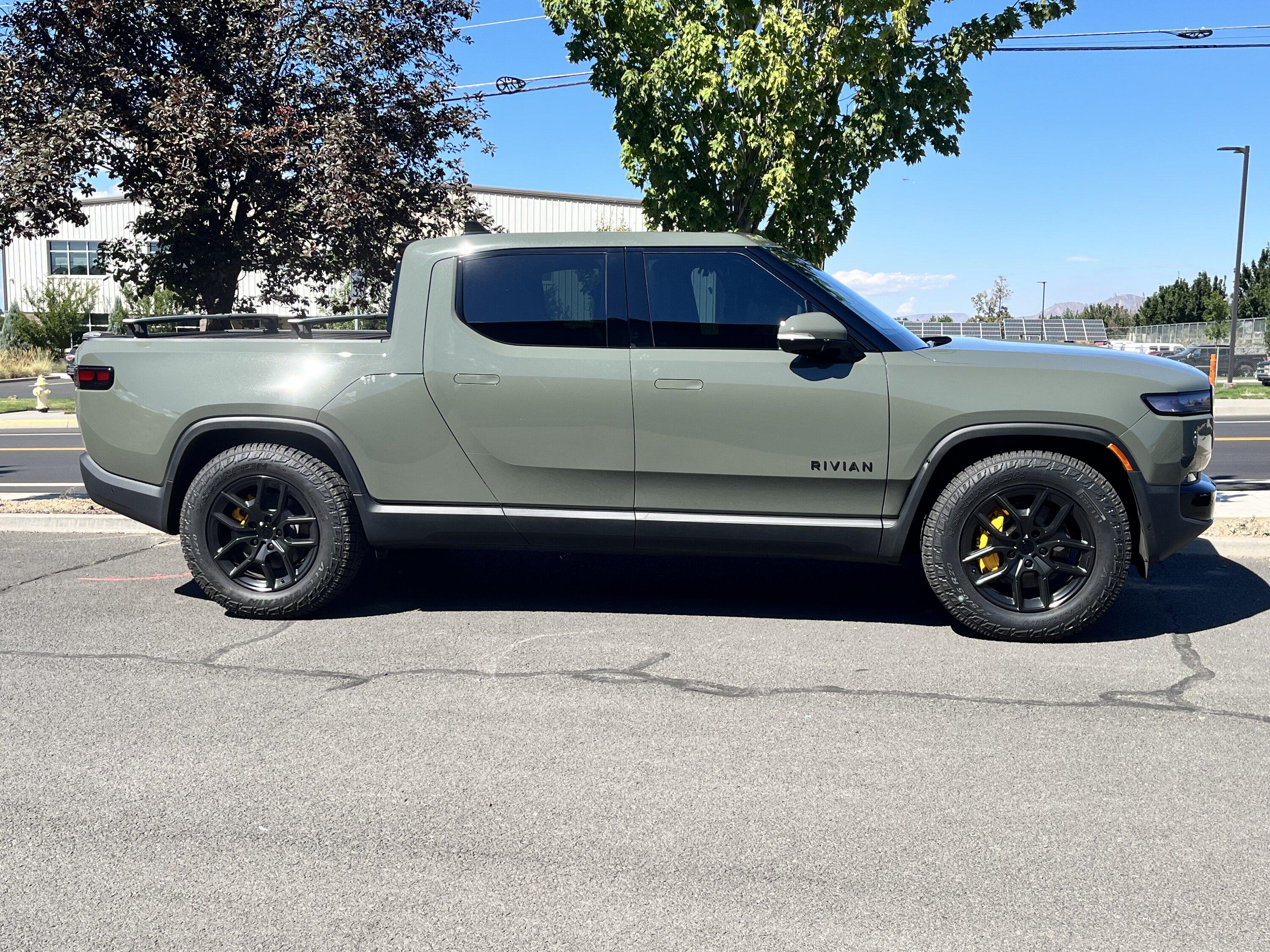 Rivian R1T R1S Hyperdip wheels vs powder coating? tempImageFArR9W