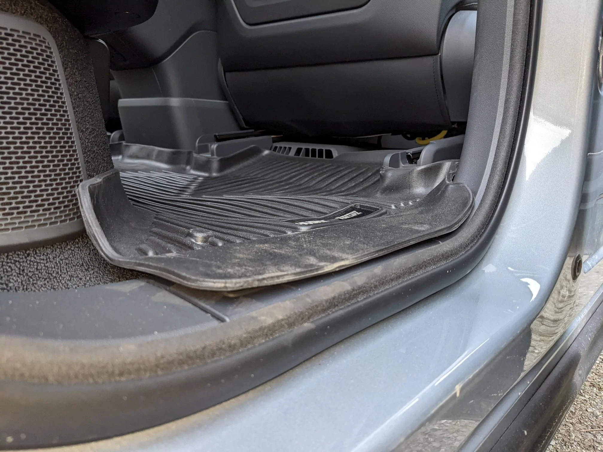 Rivian R1T R1S Best Weather Proof All Weather Floor Mats? PXL_20221111_213241401_copy_2016x1512