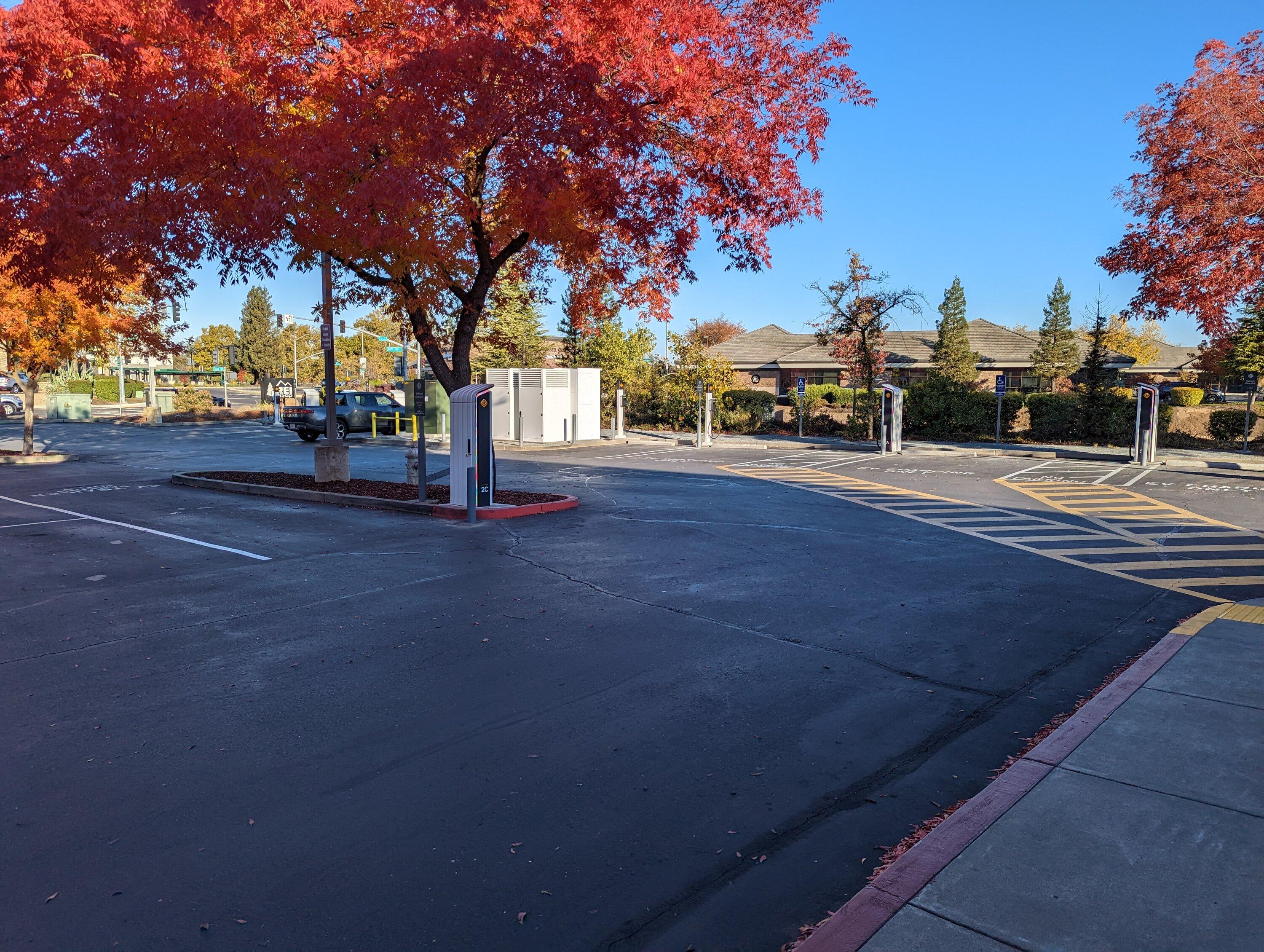 Rivian R1T R1S RAN Rivian Charging Stations Locations Map via Google Maps PXL_20221114_161959900